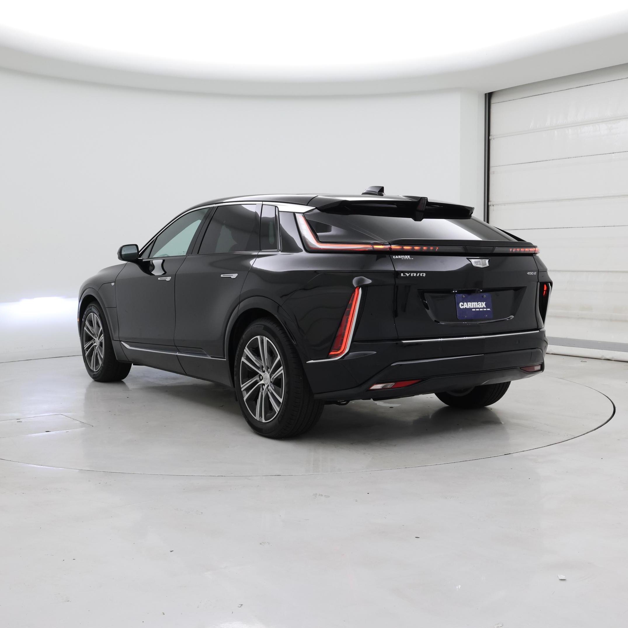 Thumbnail: 2024 Cadillac Lyriq - 2