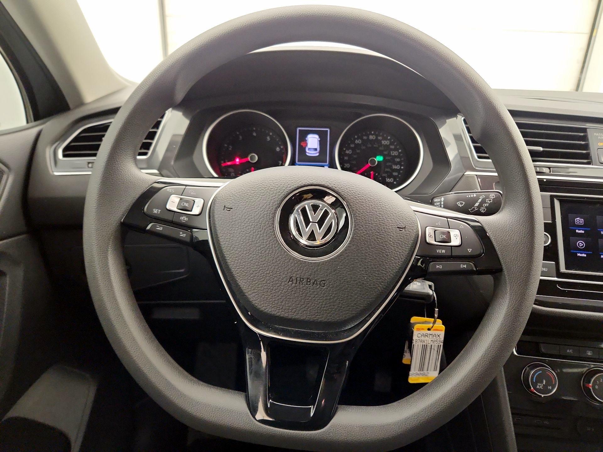 Thumbnail: 2020 Volkswagen Tiguan - 10