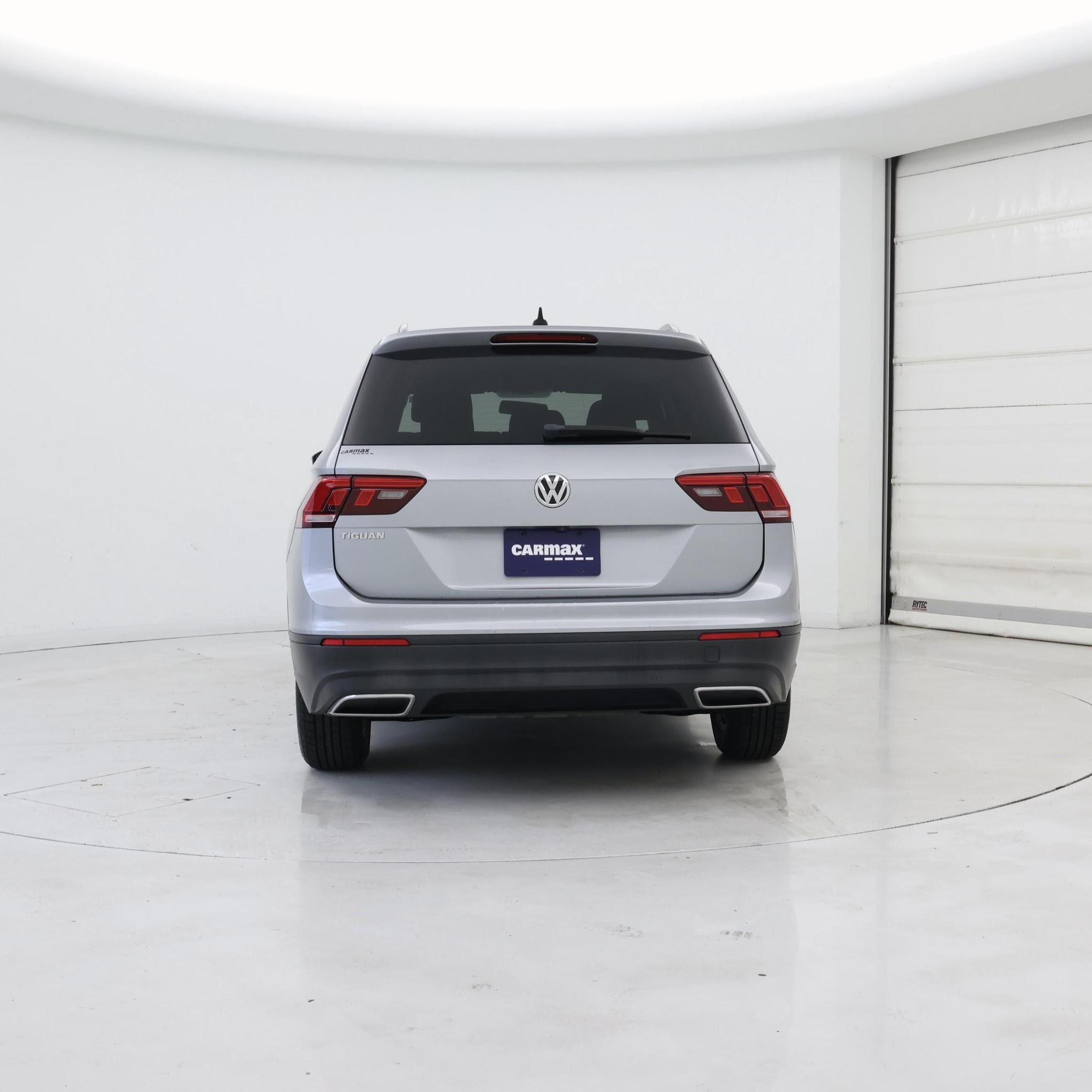 Thumbnail: 2020 Volkswagen Tiguan - 6