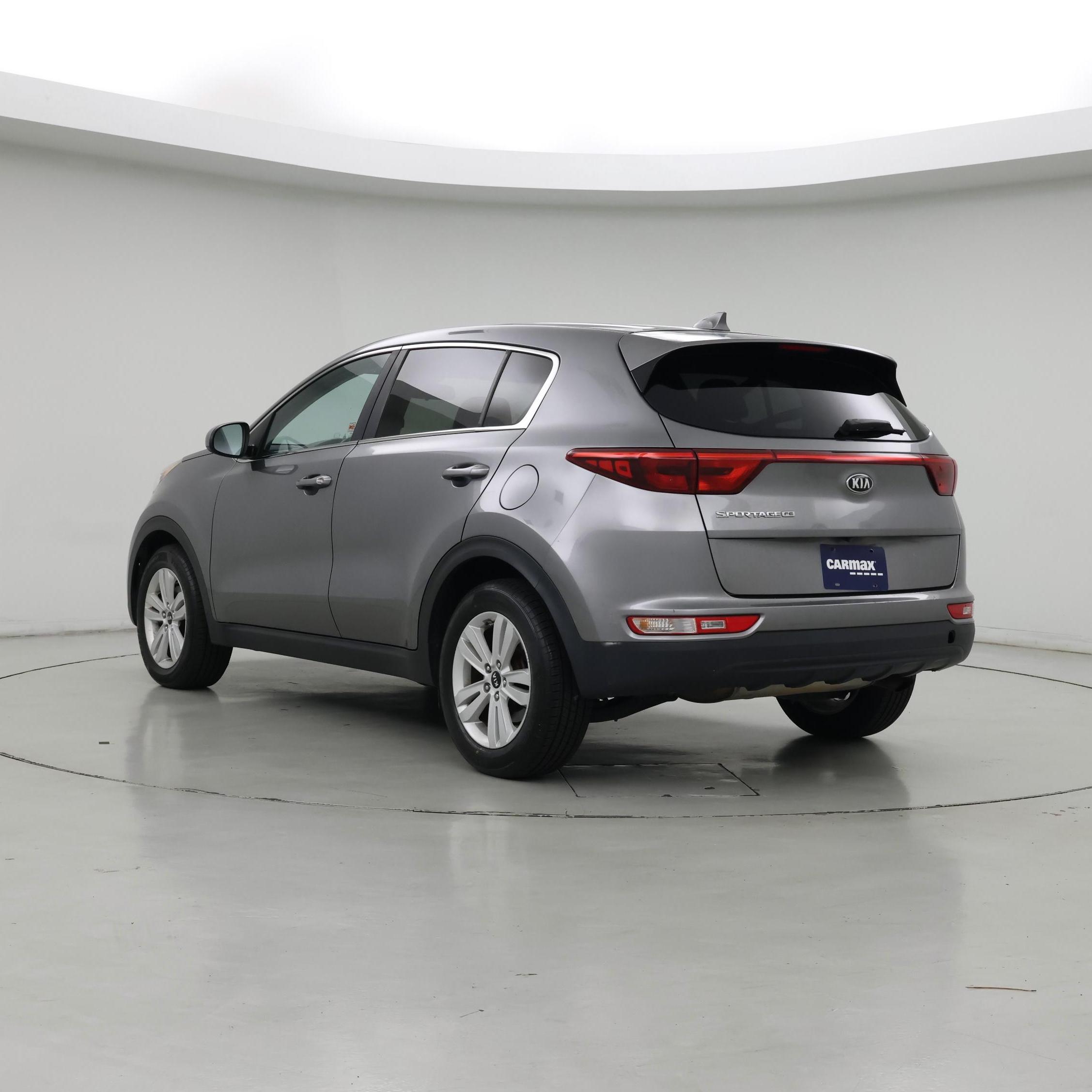 Thumbnail: 2017 Kia Sportage - 2
