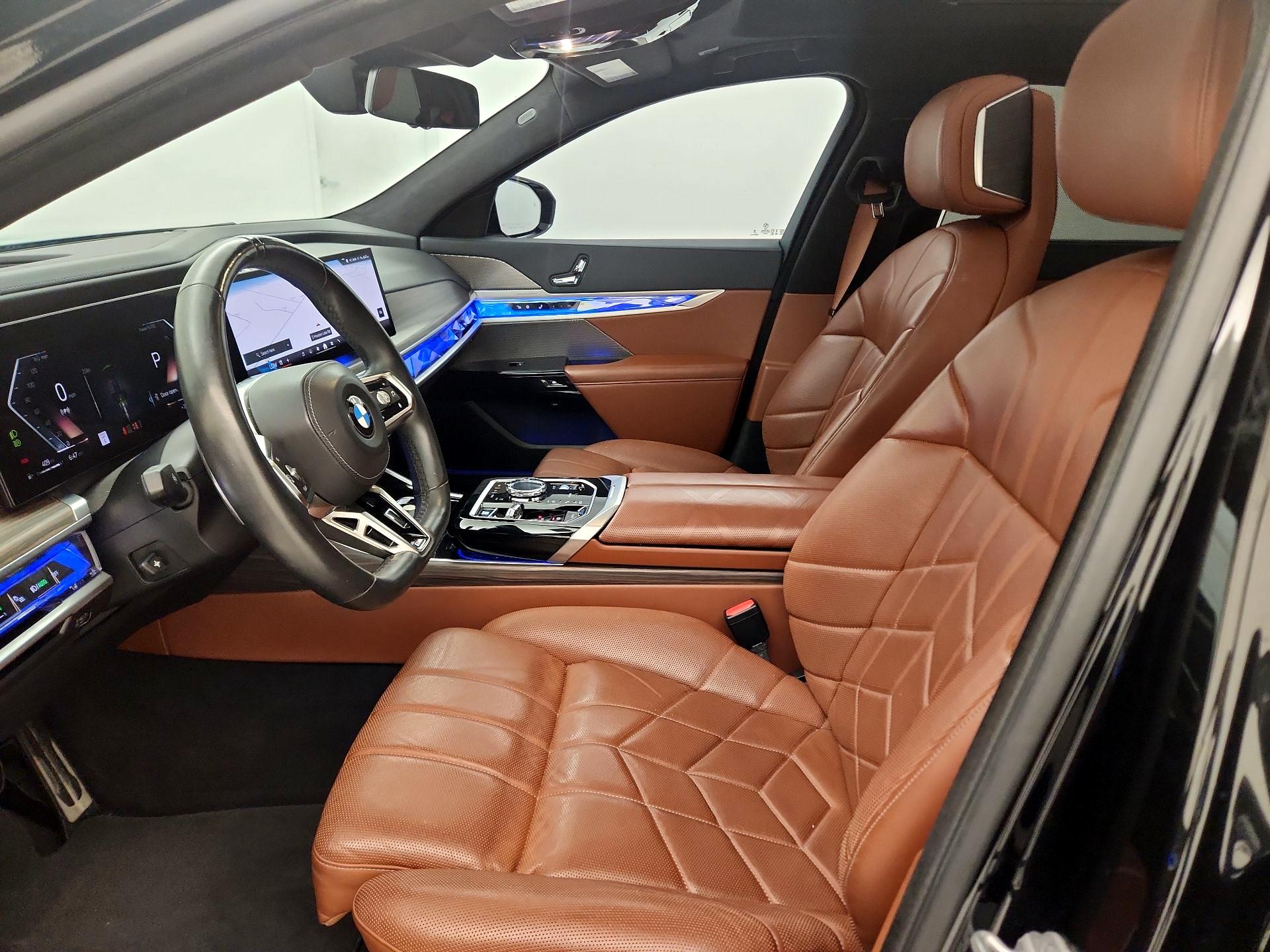 Thumbnail: 2023 BMW 7 Series - 11