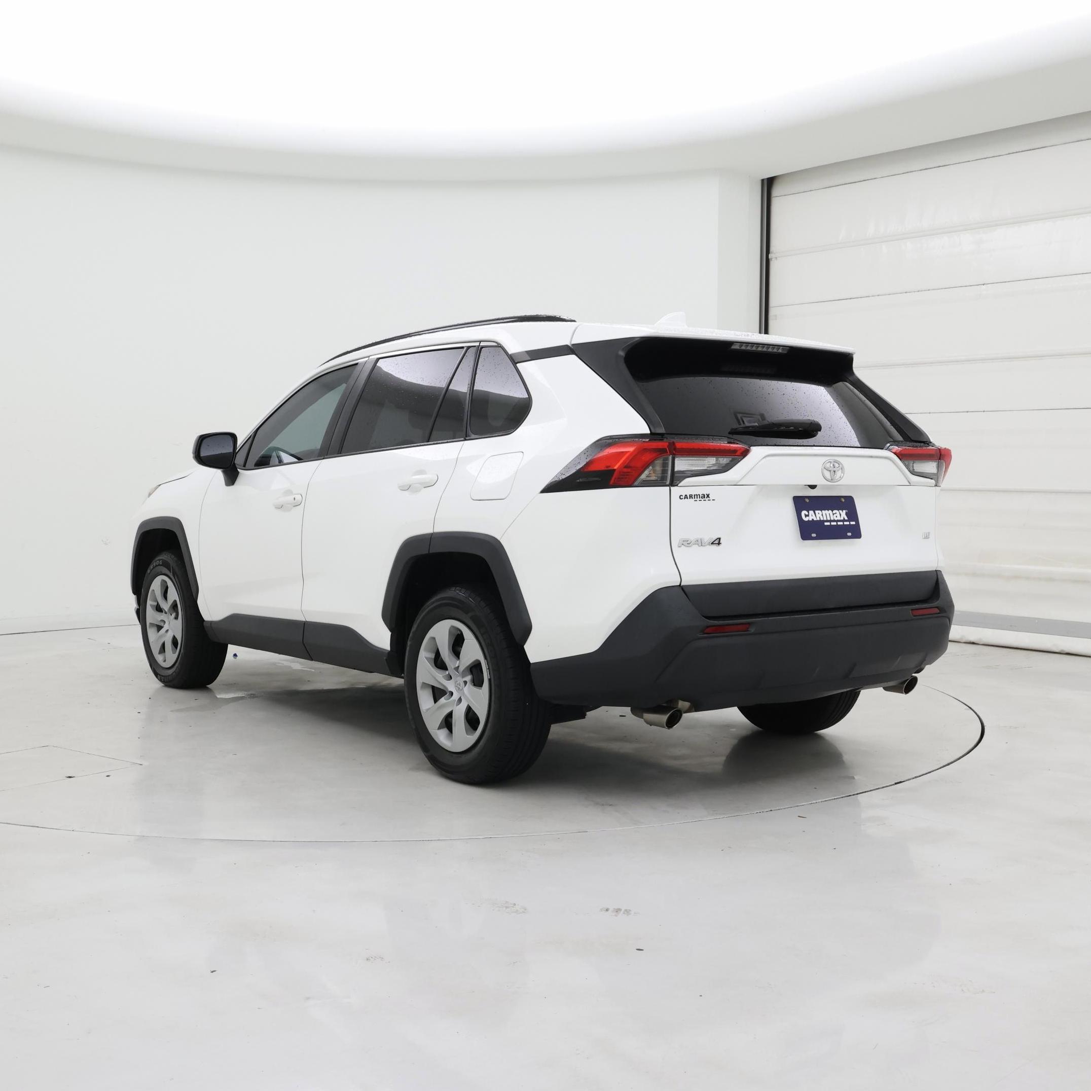 Thumbnail: 2021 Toyota RAV4 - 2