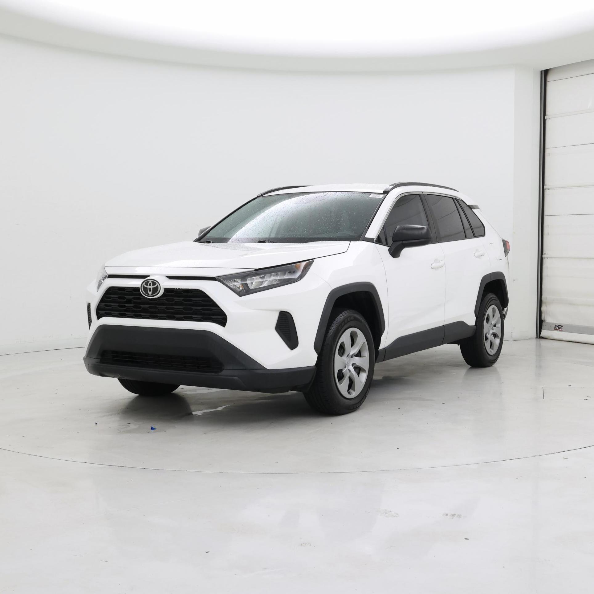Thumbnail: 2021 Toyota RAV4 - 4