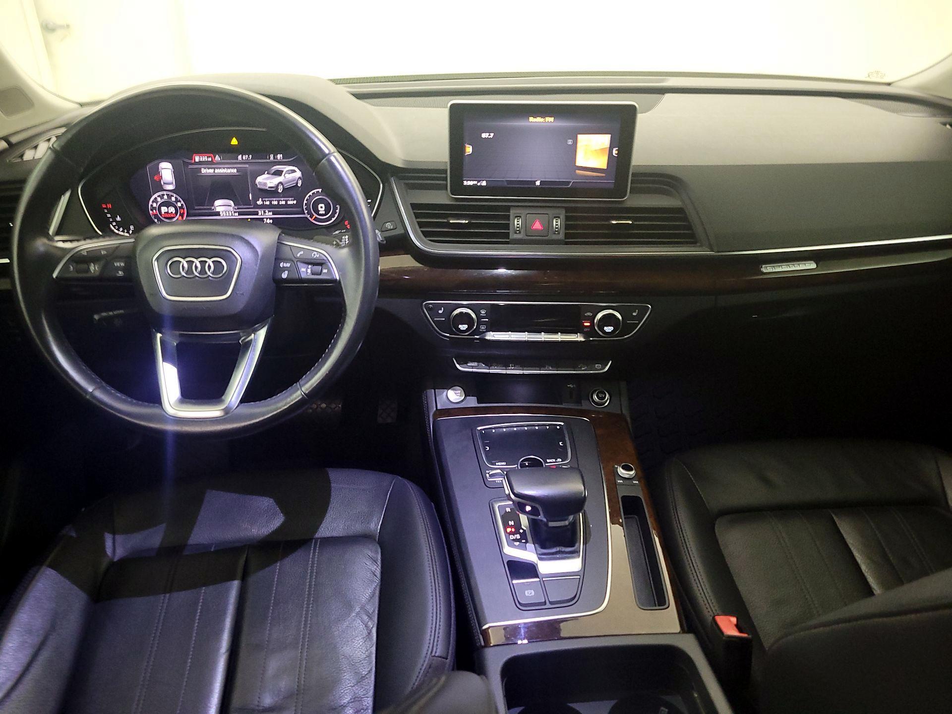 Thumbnail: 2019 Audi Q5 - 8