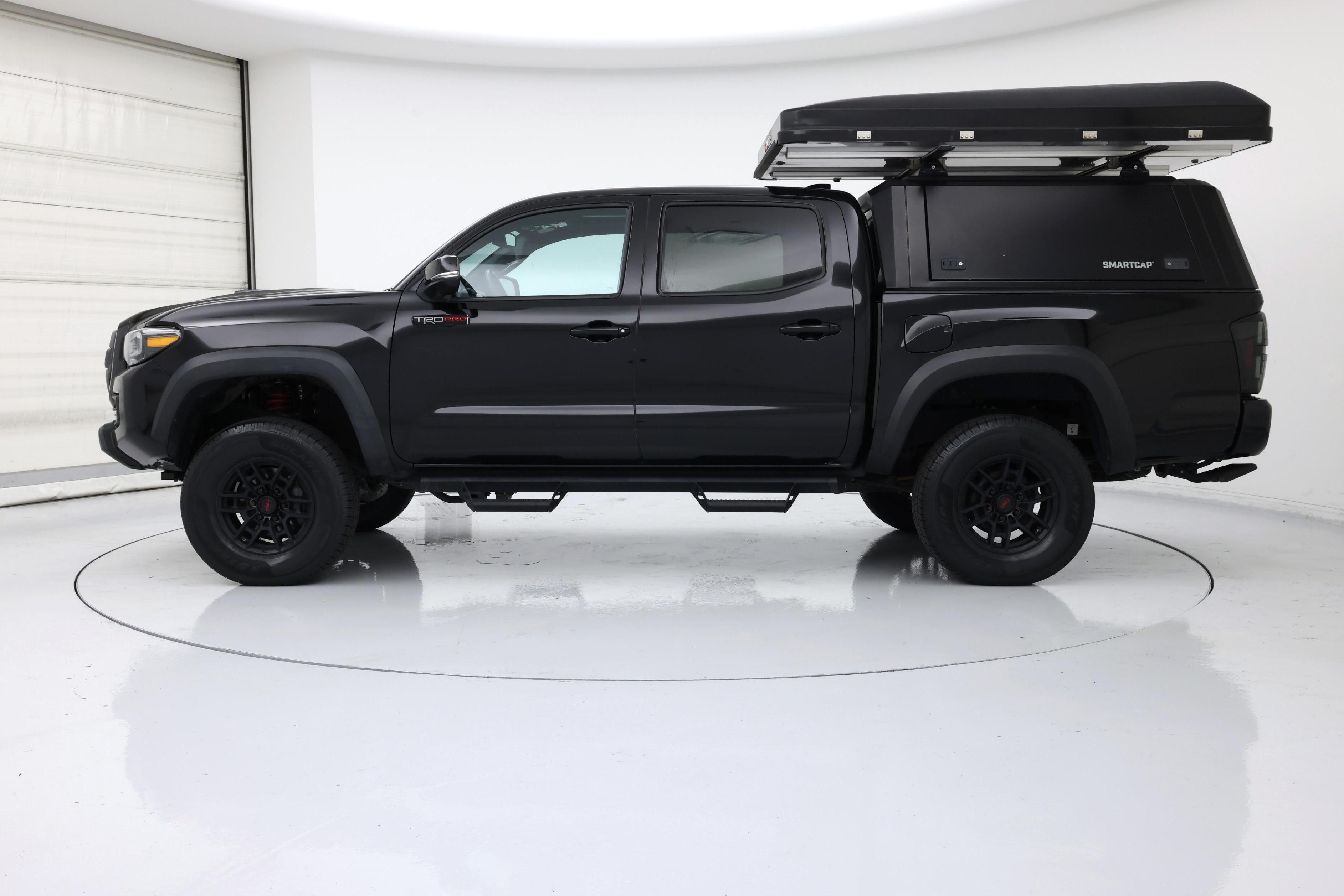 Thumbnail: 2021 Toyota Tacoma - 3