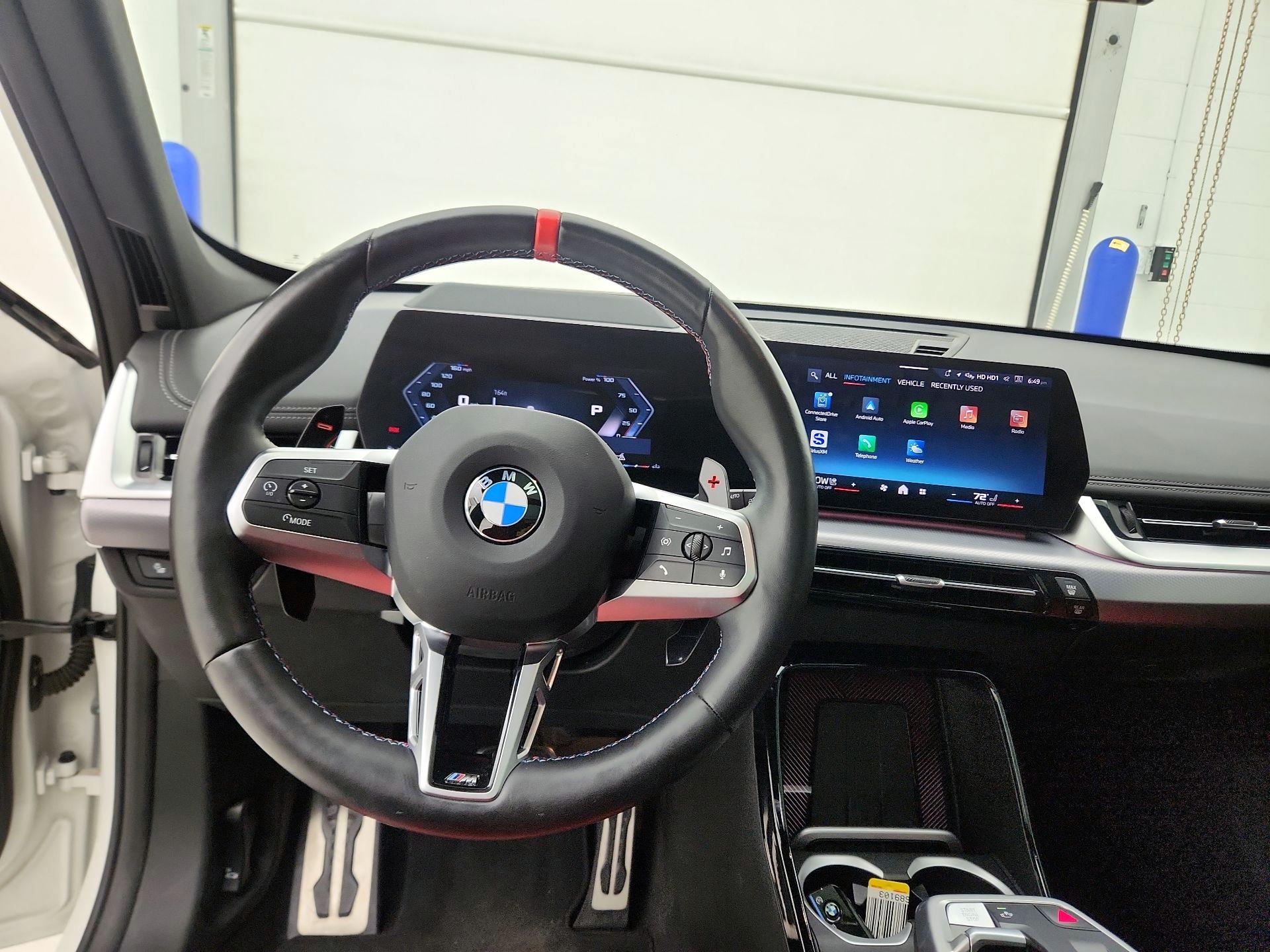 Thumbnail: 2024 BMW X1 - 10