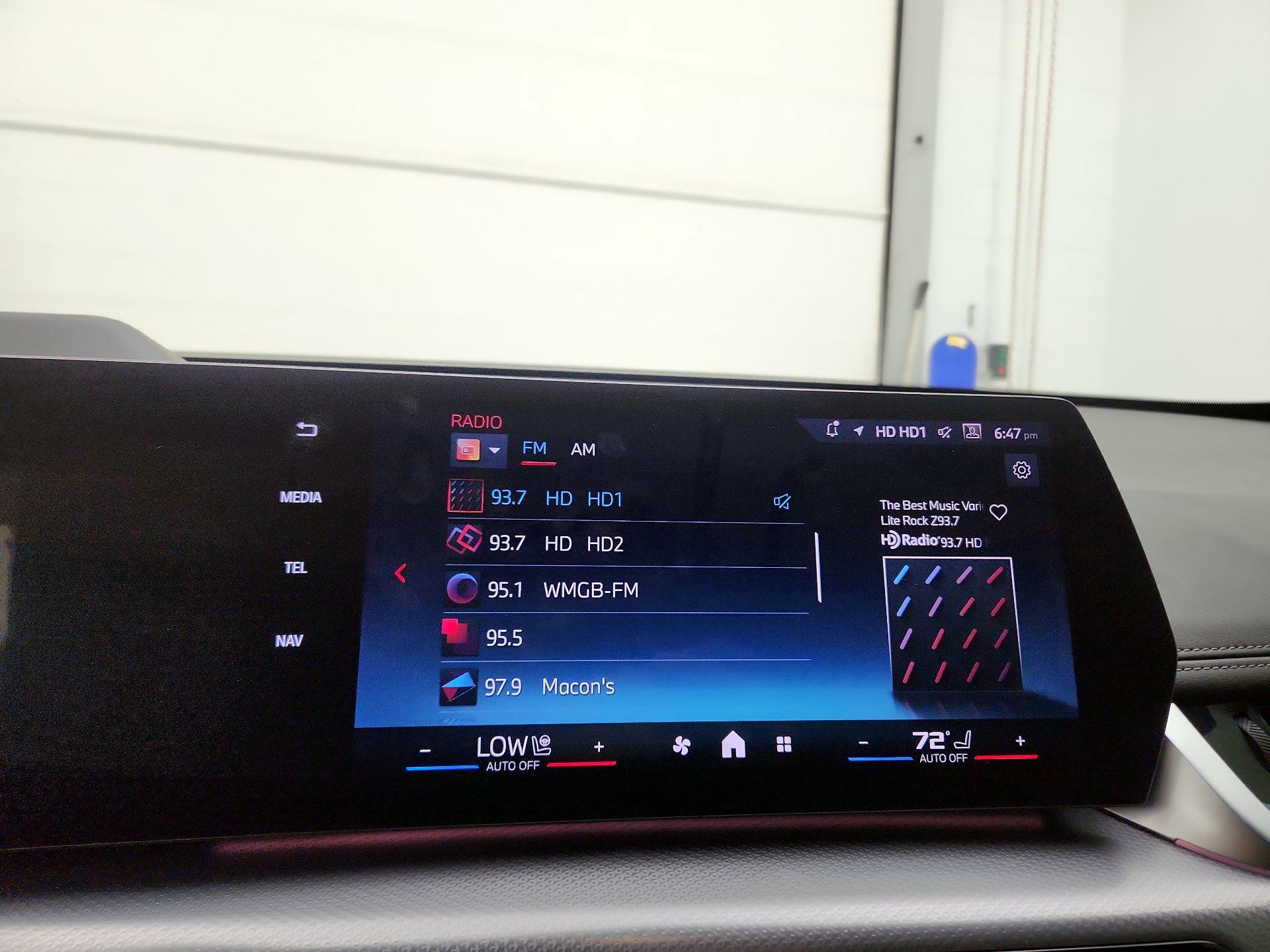 Thumbnail: 2024 BMW X1 - 15