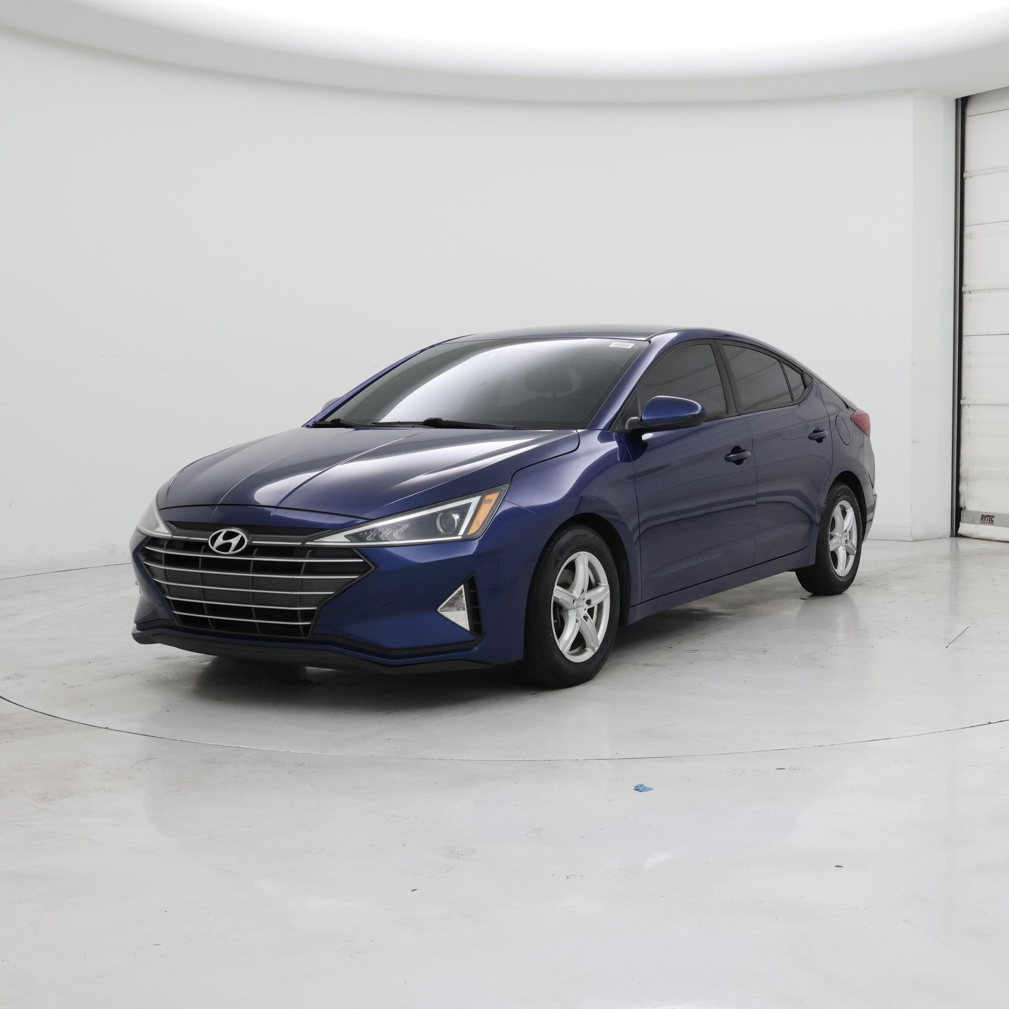 Thumbnail: 2020 Hyundai Elantra - 4