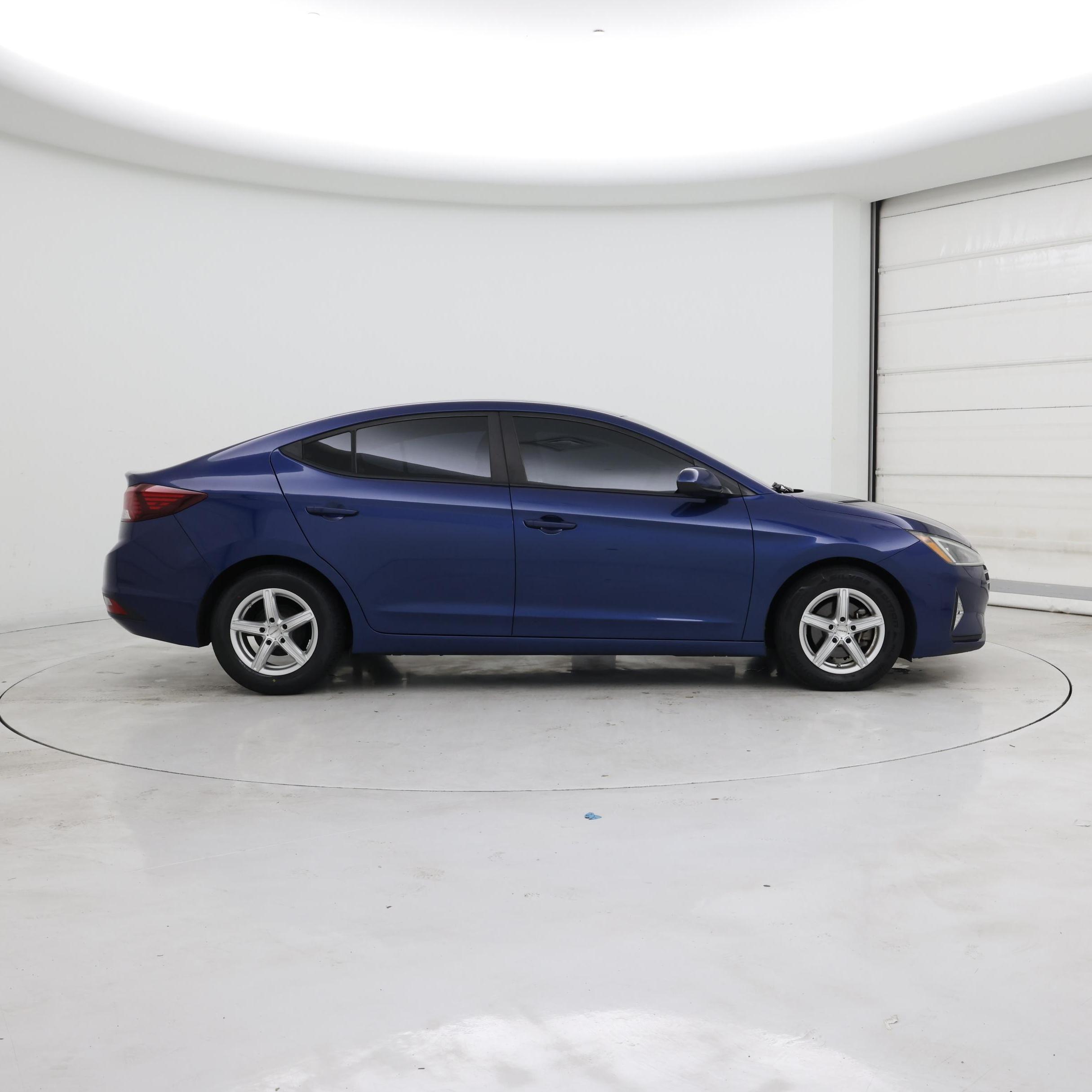 Thumbnail: 2020 Hyundai Elantra - 7