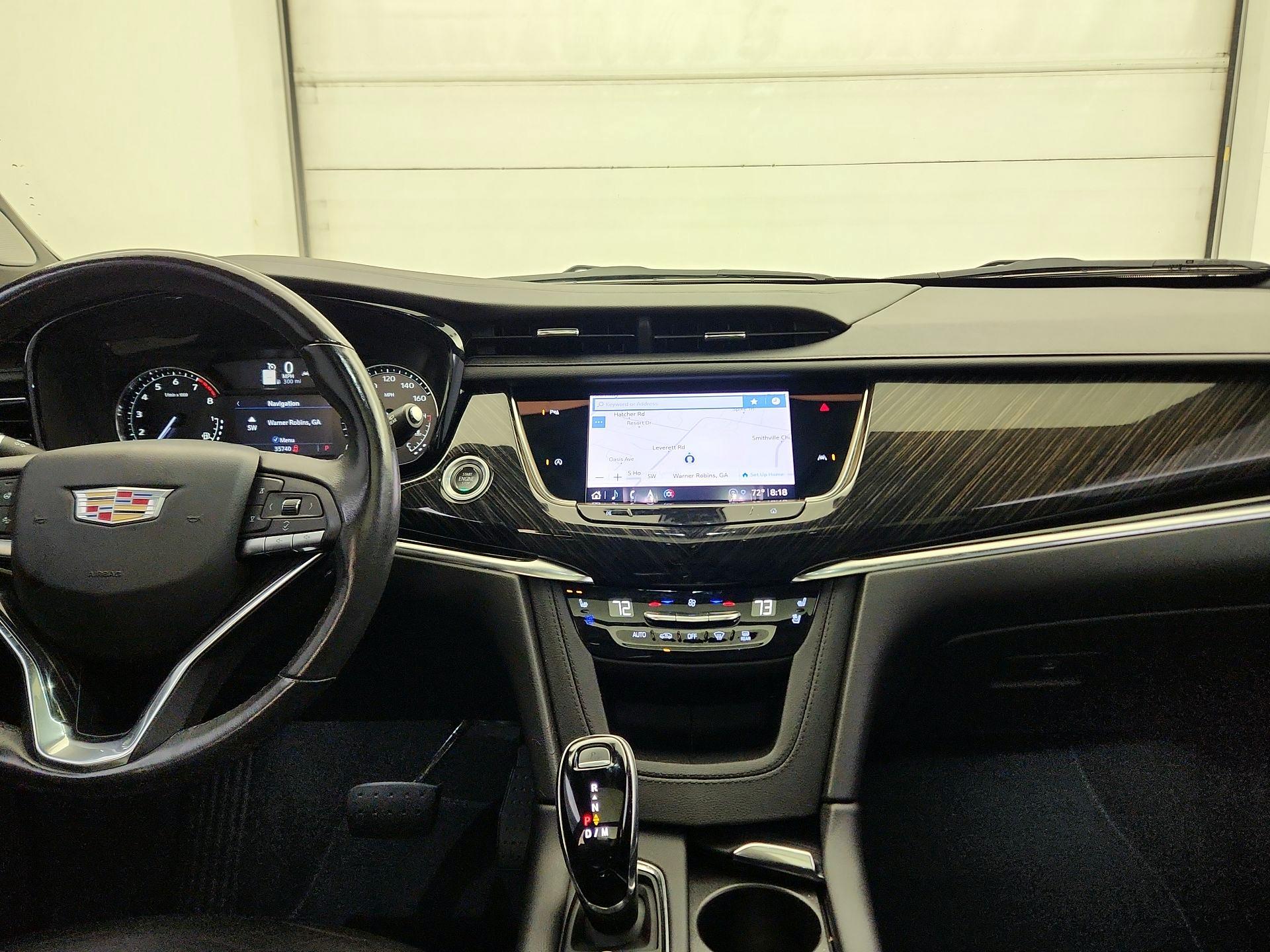 Thumbnail: 2023 Cadillac XT6 - 9