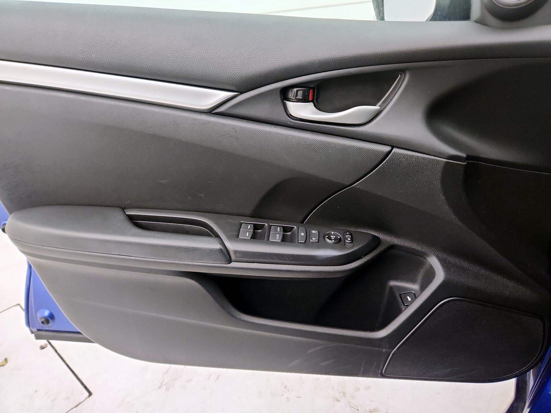 Thumbnail: 2020 Honda Civic - 12