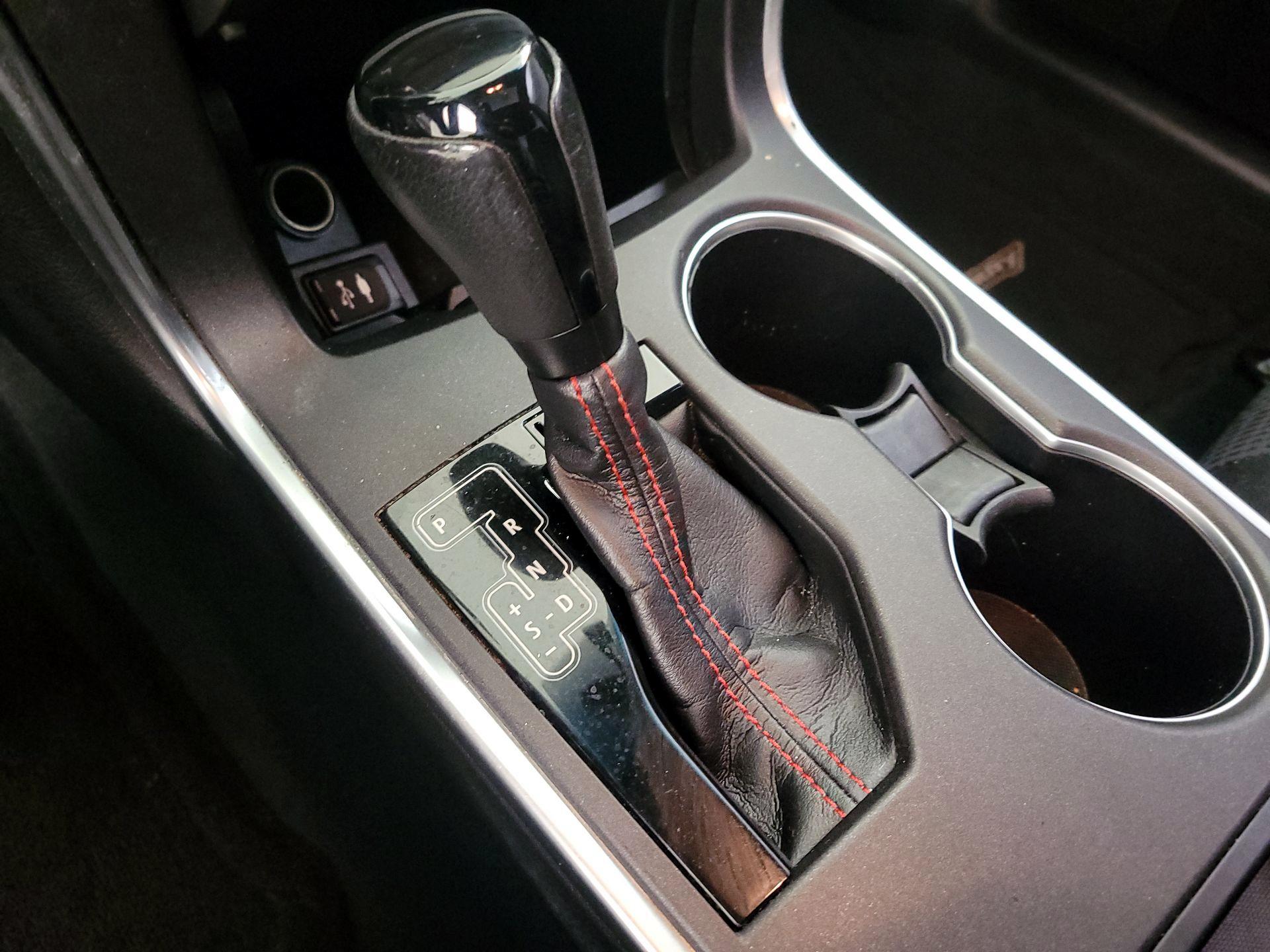 Thumbnail: 2017 Toyota Camry - 17