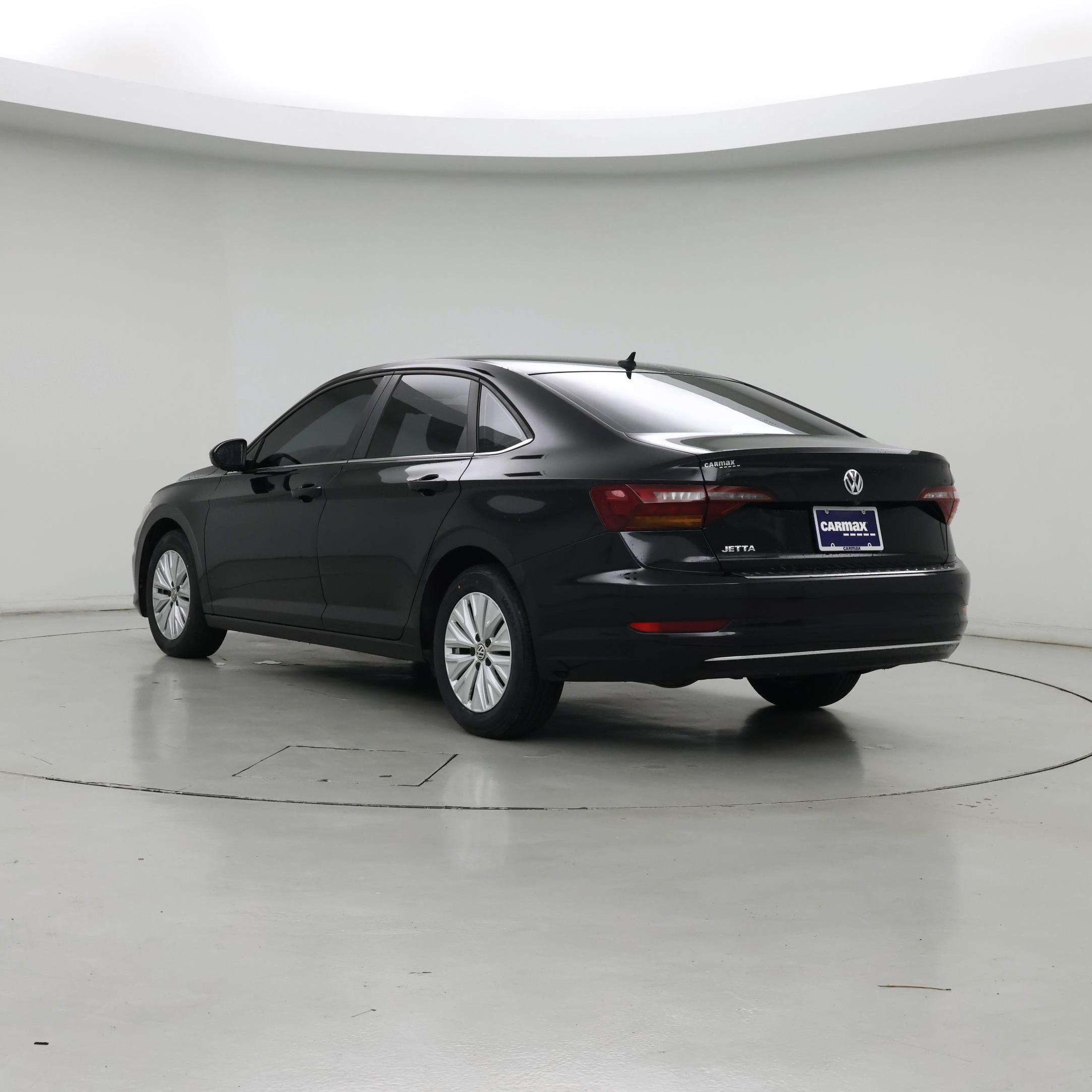 Thumbnail: 2019 Volkswagen Jetta - 2