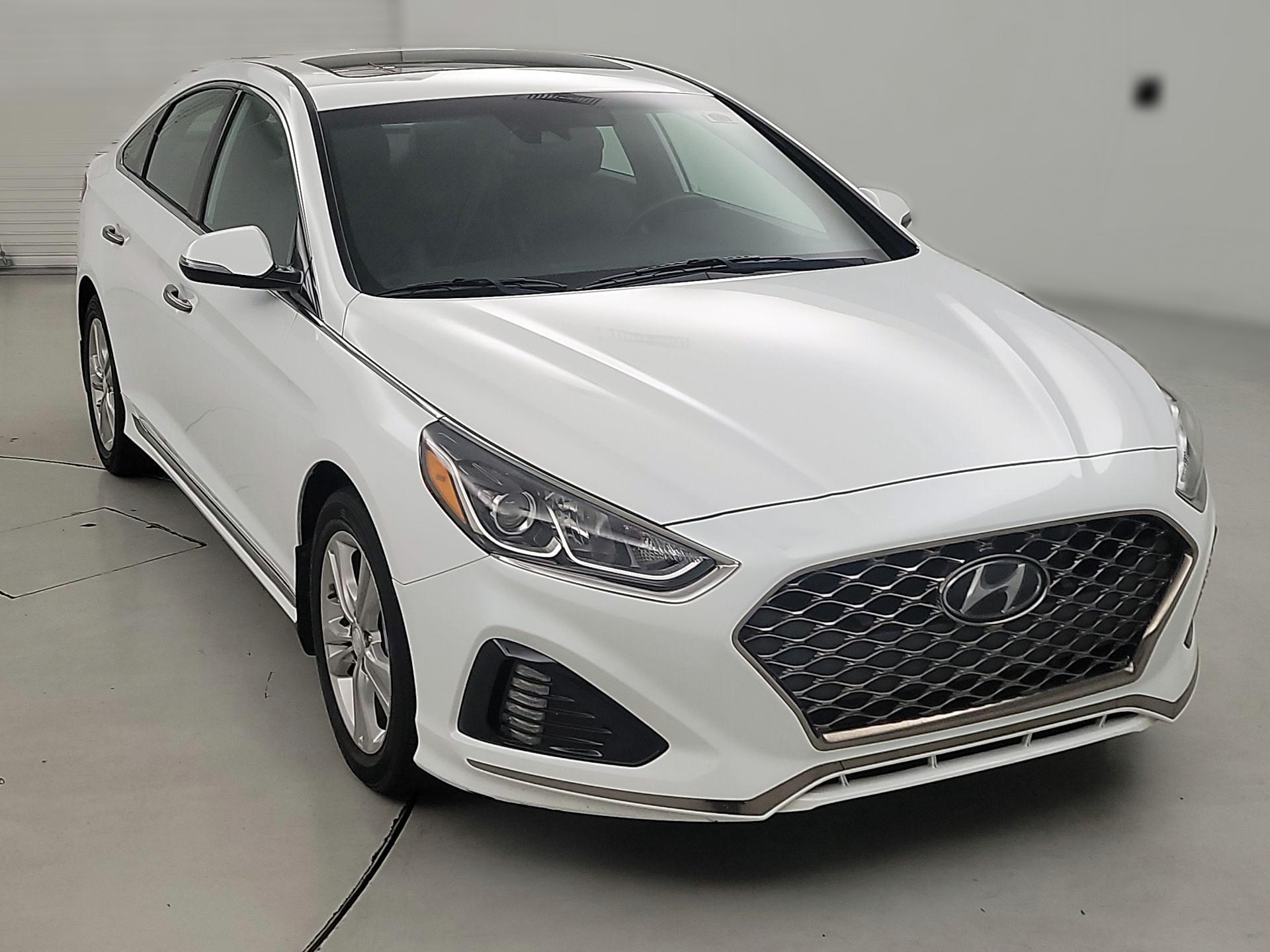 Thumbnail: 2019 Hyundai Sonata - 1