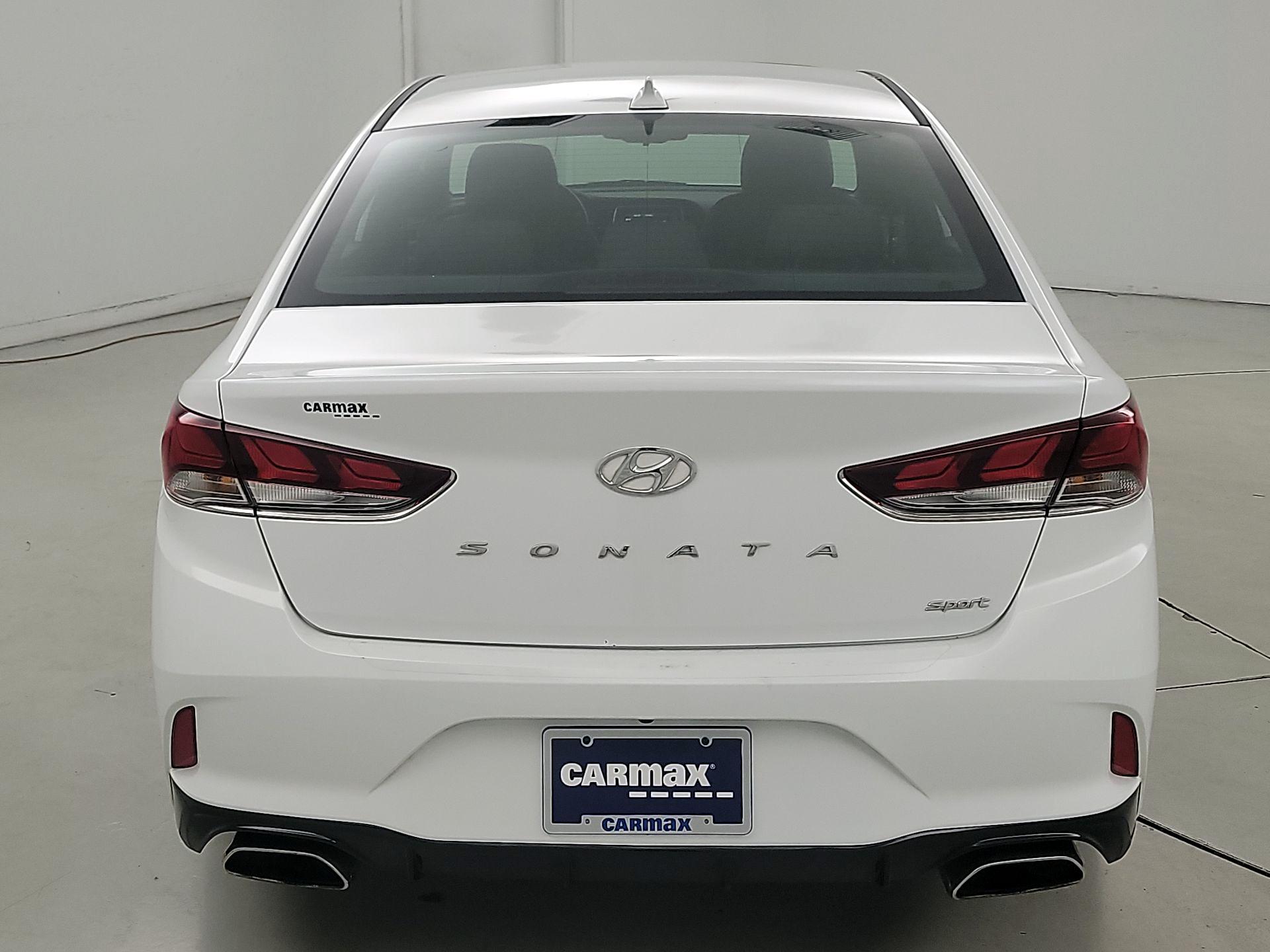 Thumbnail: 2019 Hyundai Sonata - 6