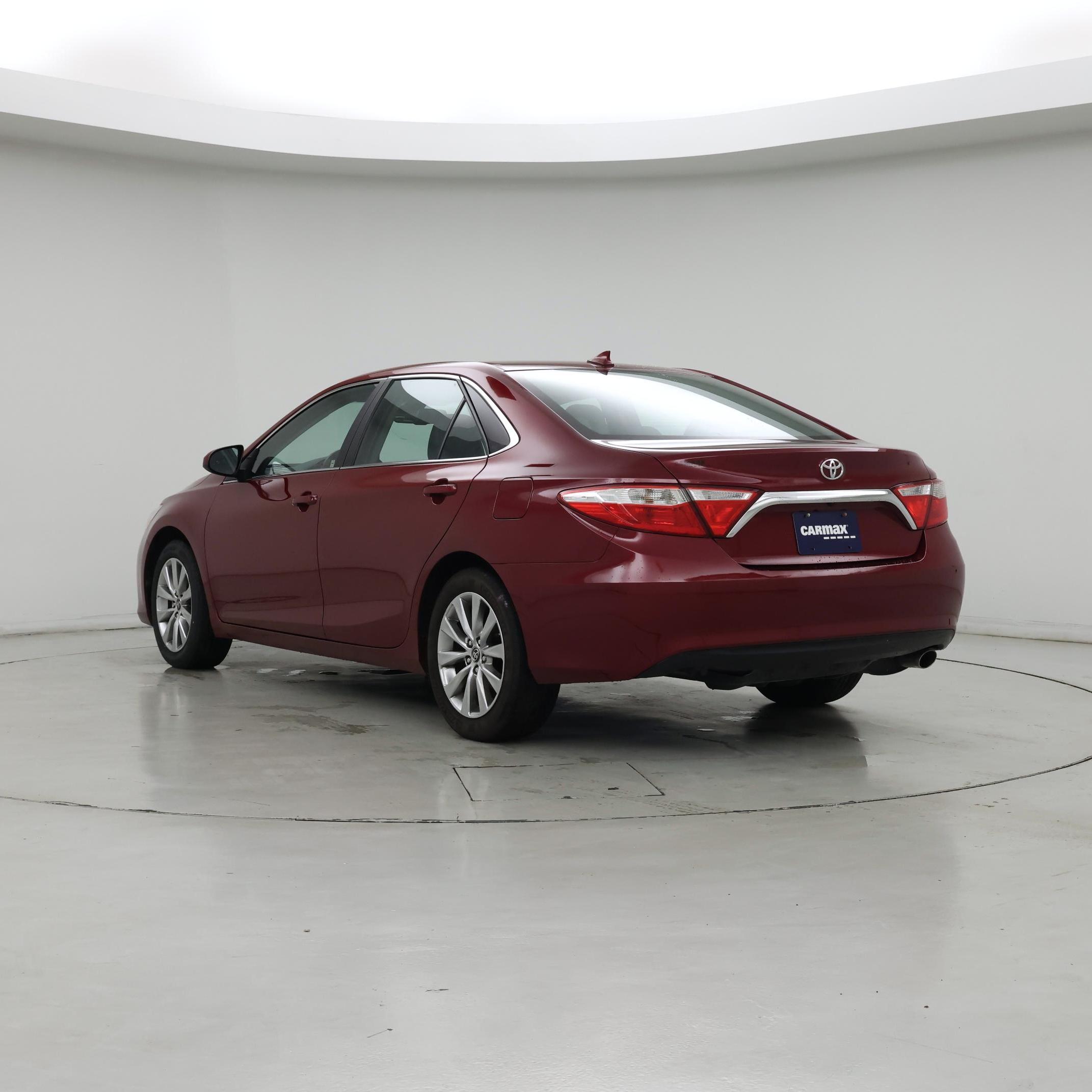 Thumbnail: 2015 Toyota Camry - 2