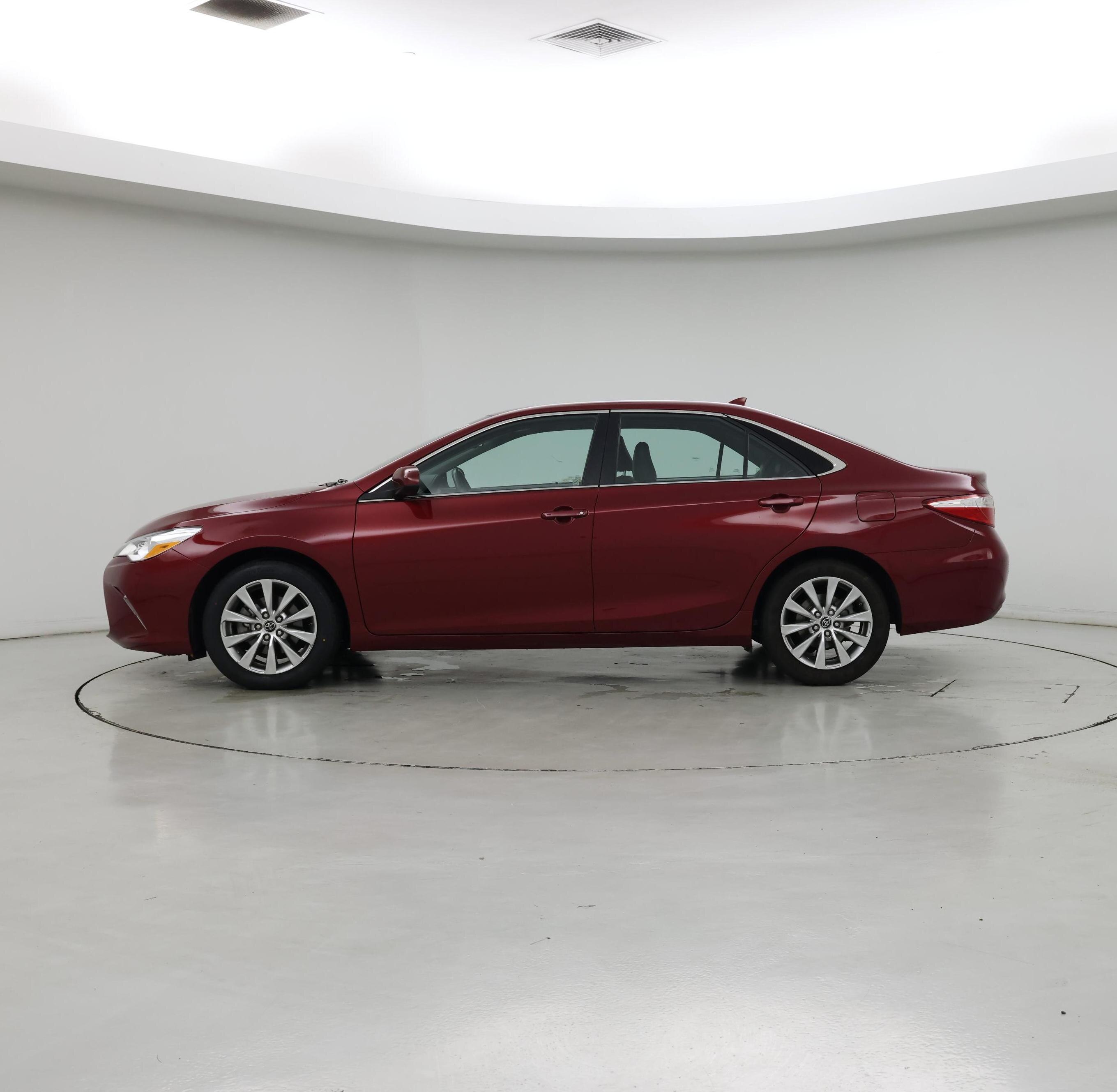 Thumbnail: 2015 Toyota Camry - 3