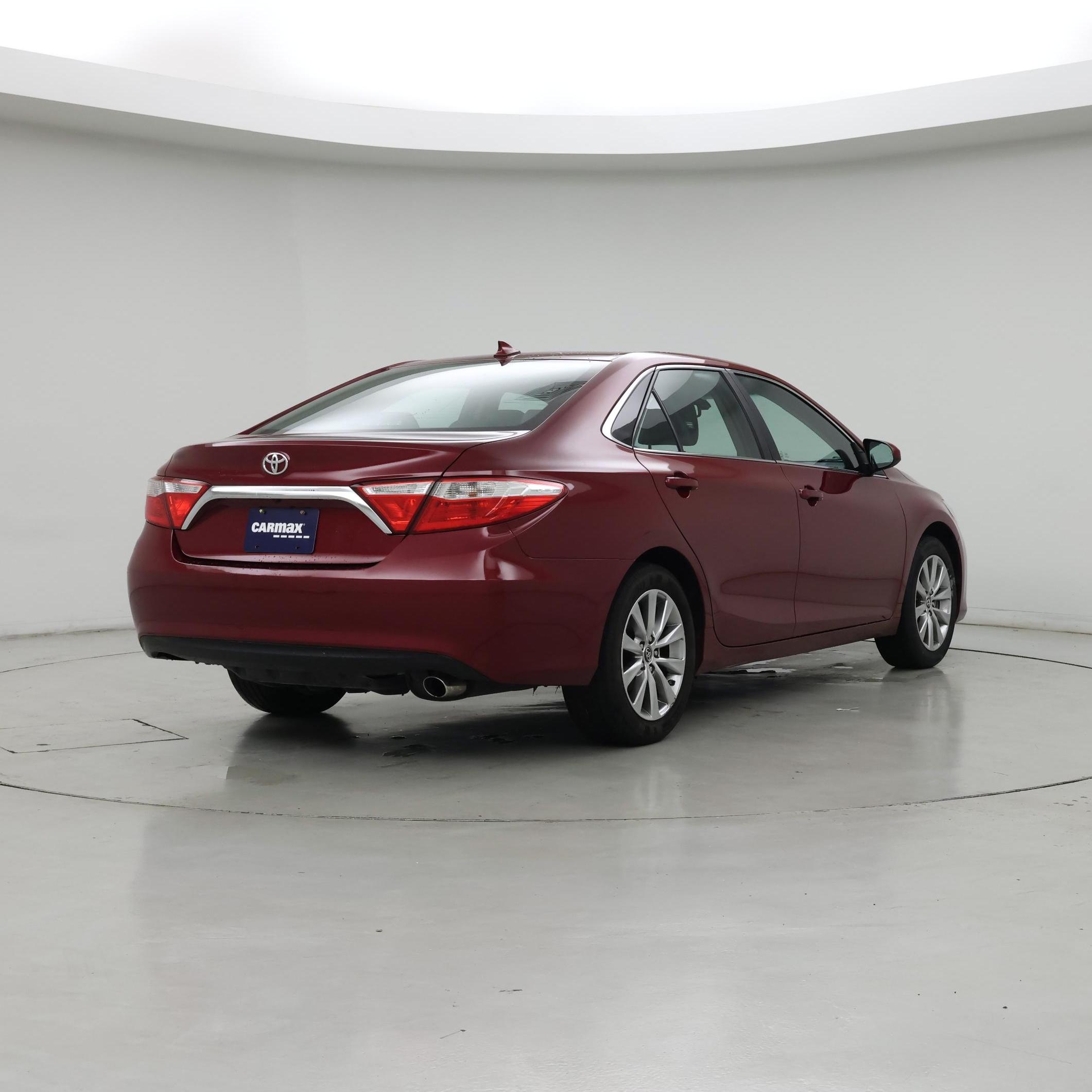 Thumbnail: 2015 Toyota Camry - 8
