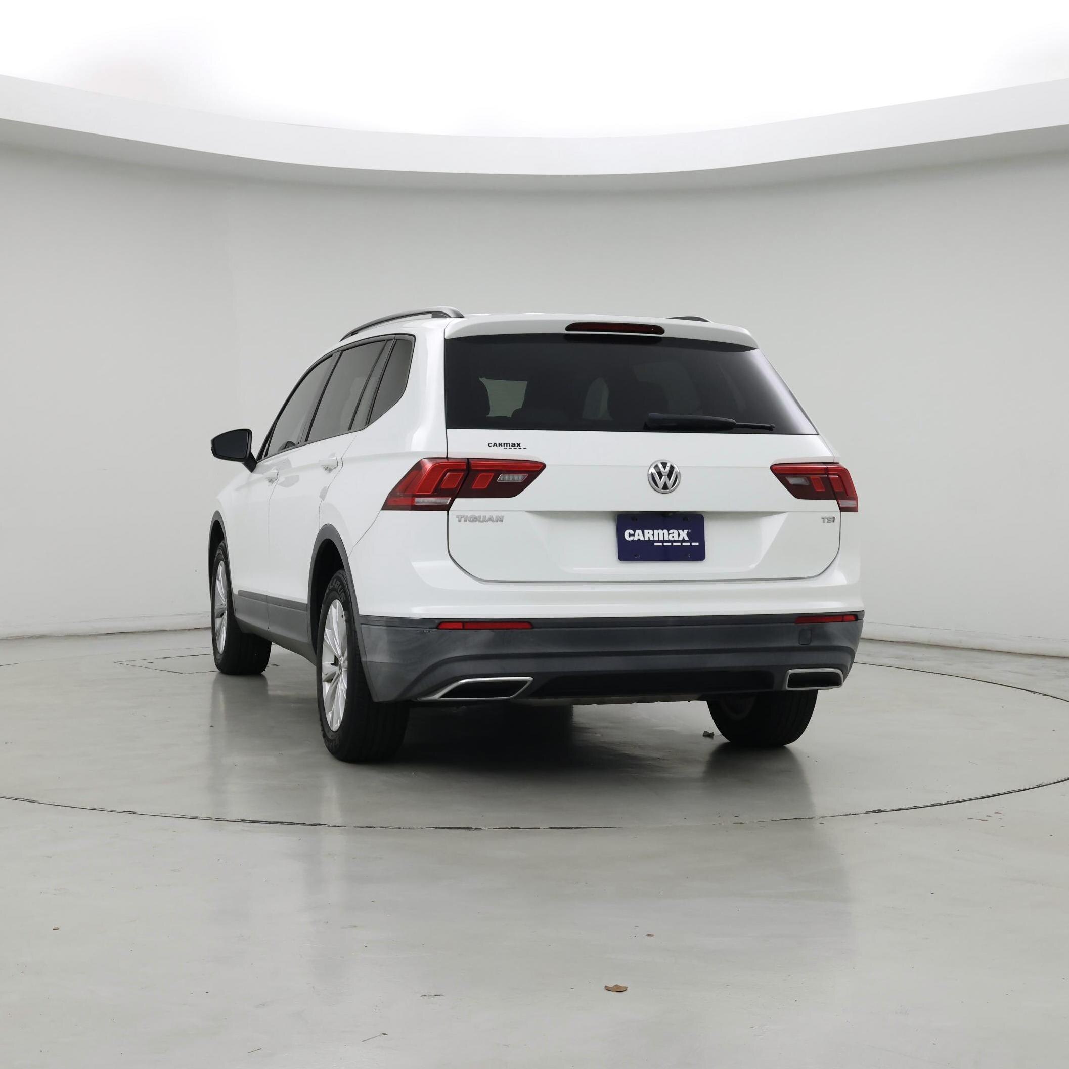 Thumbnail: 2018 Volkswagen Tiguan - 7
