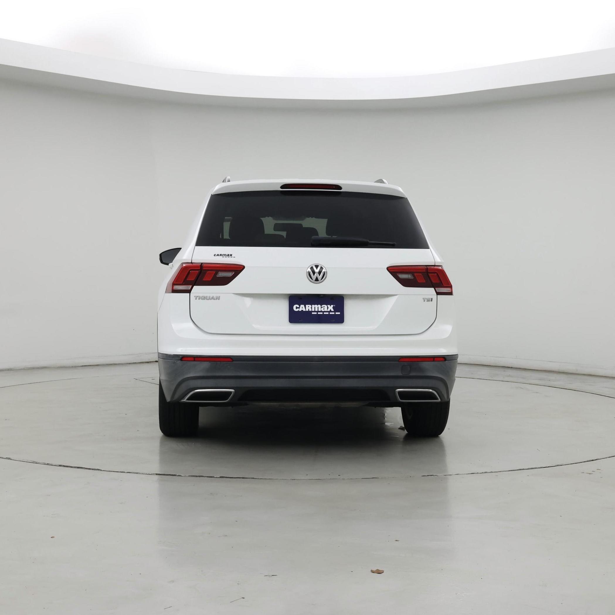 Thumbnail: 2018 Volkswagen Tiguan - 8