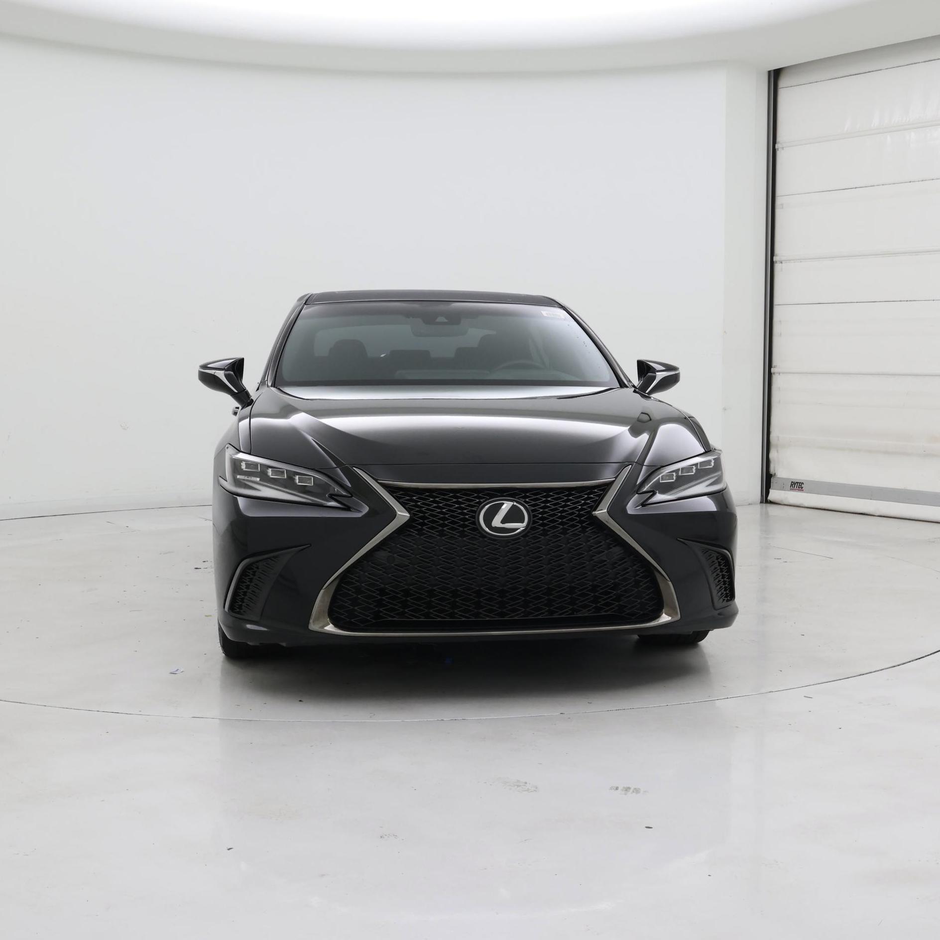 Thumbnail: 2022 Lexus ES - 5