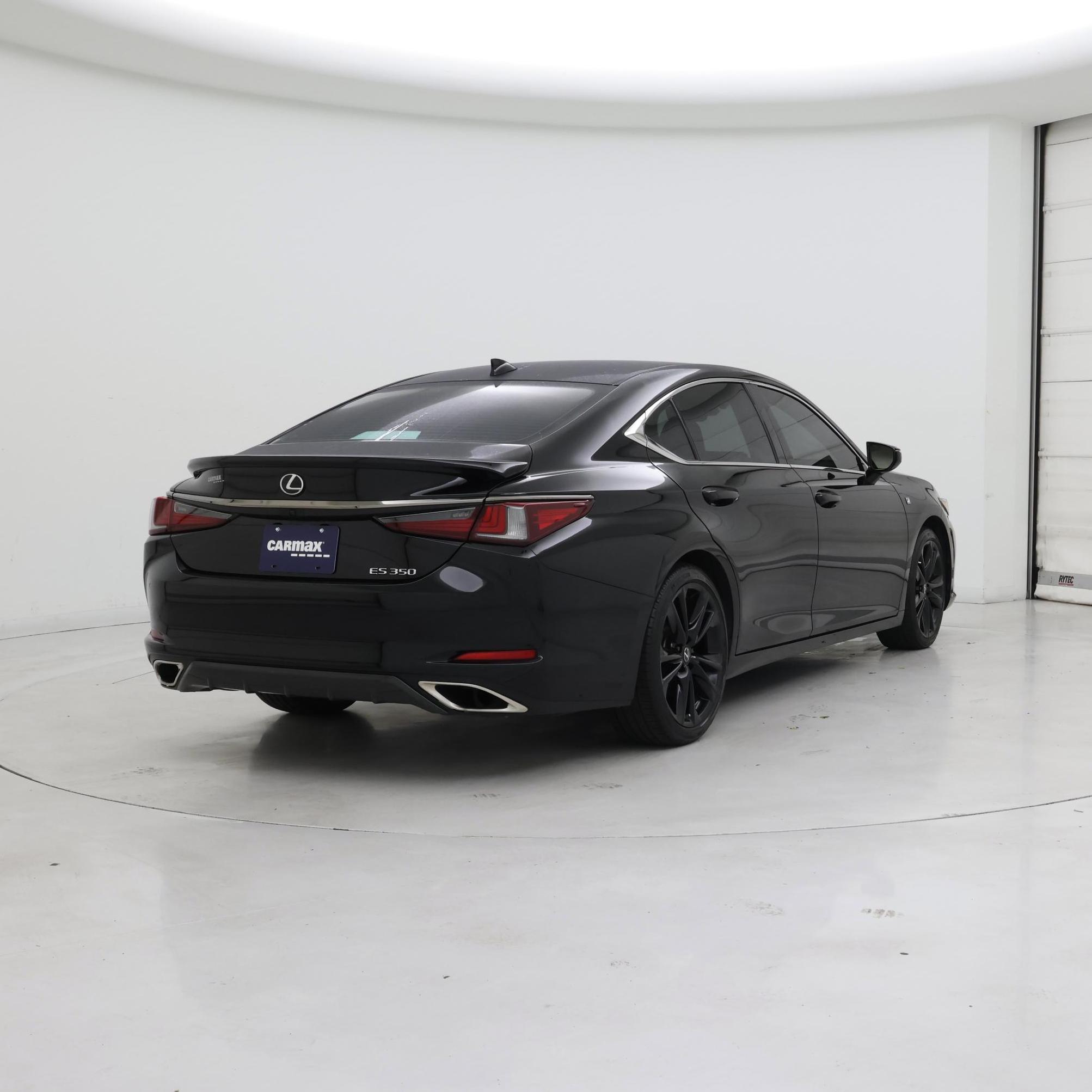 Thumbnail: 2022 Lexus ES - 8