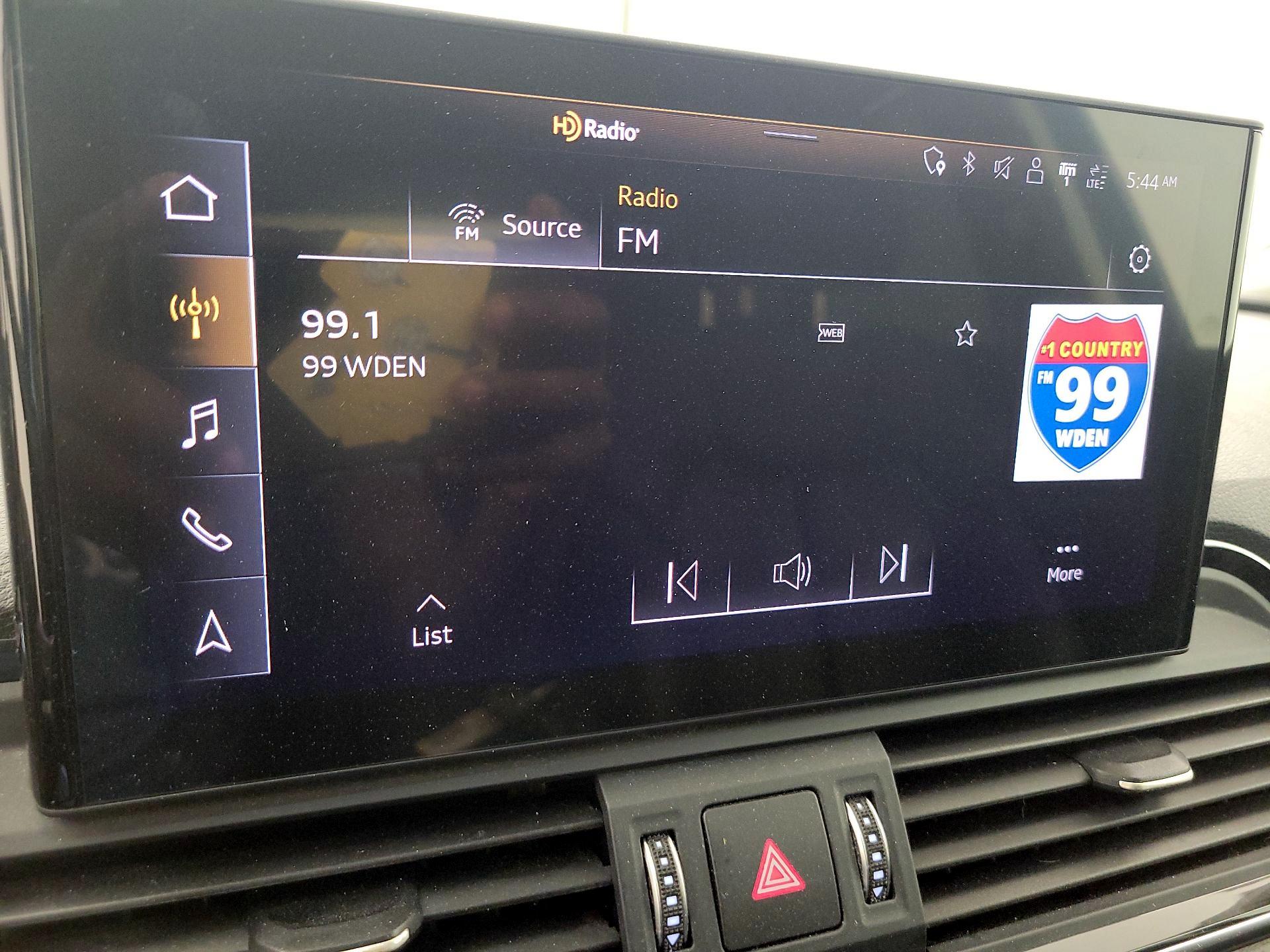 Thumbnail: 2021 Audi Q5 - 16