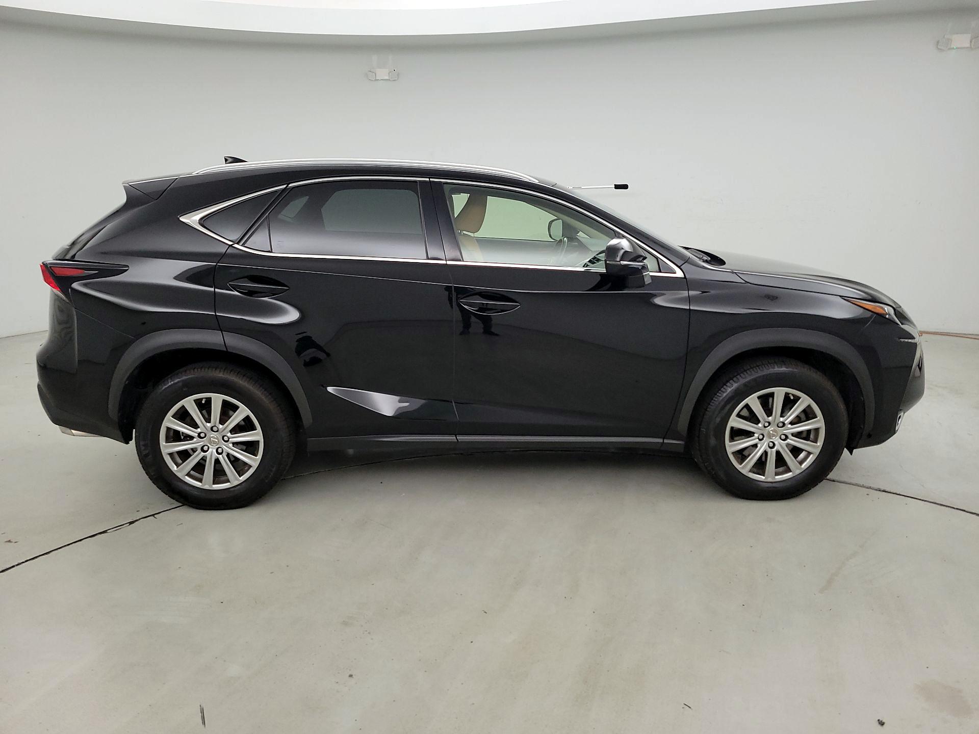 Thumbnail: 2017 Lexus NX - 4