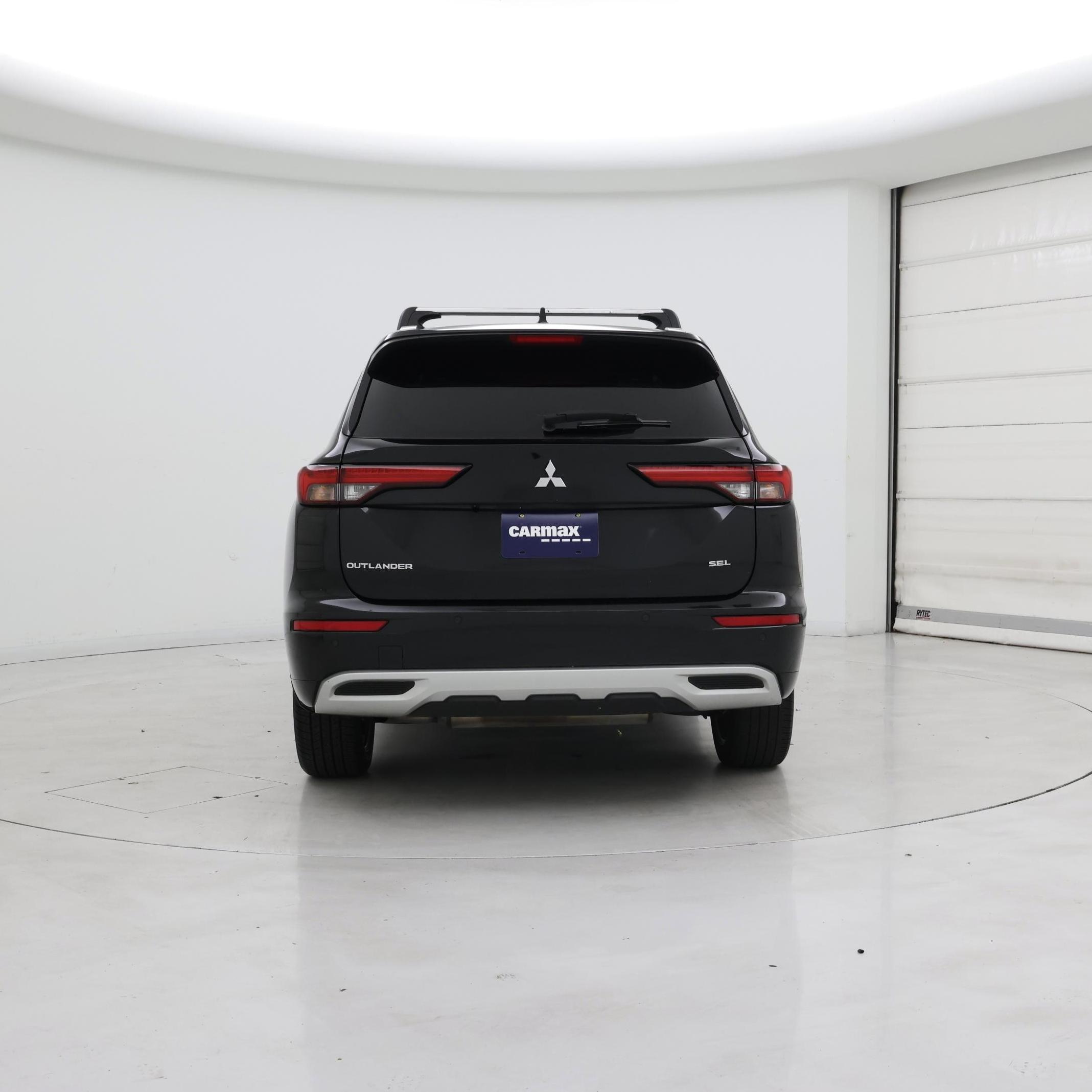 Thumbnail: 2022 Mitsubishi Outlander - 6
