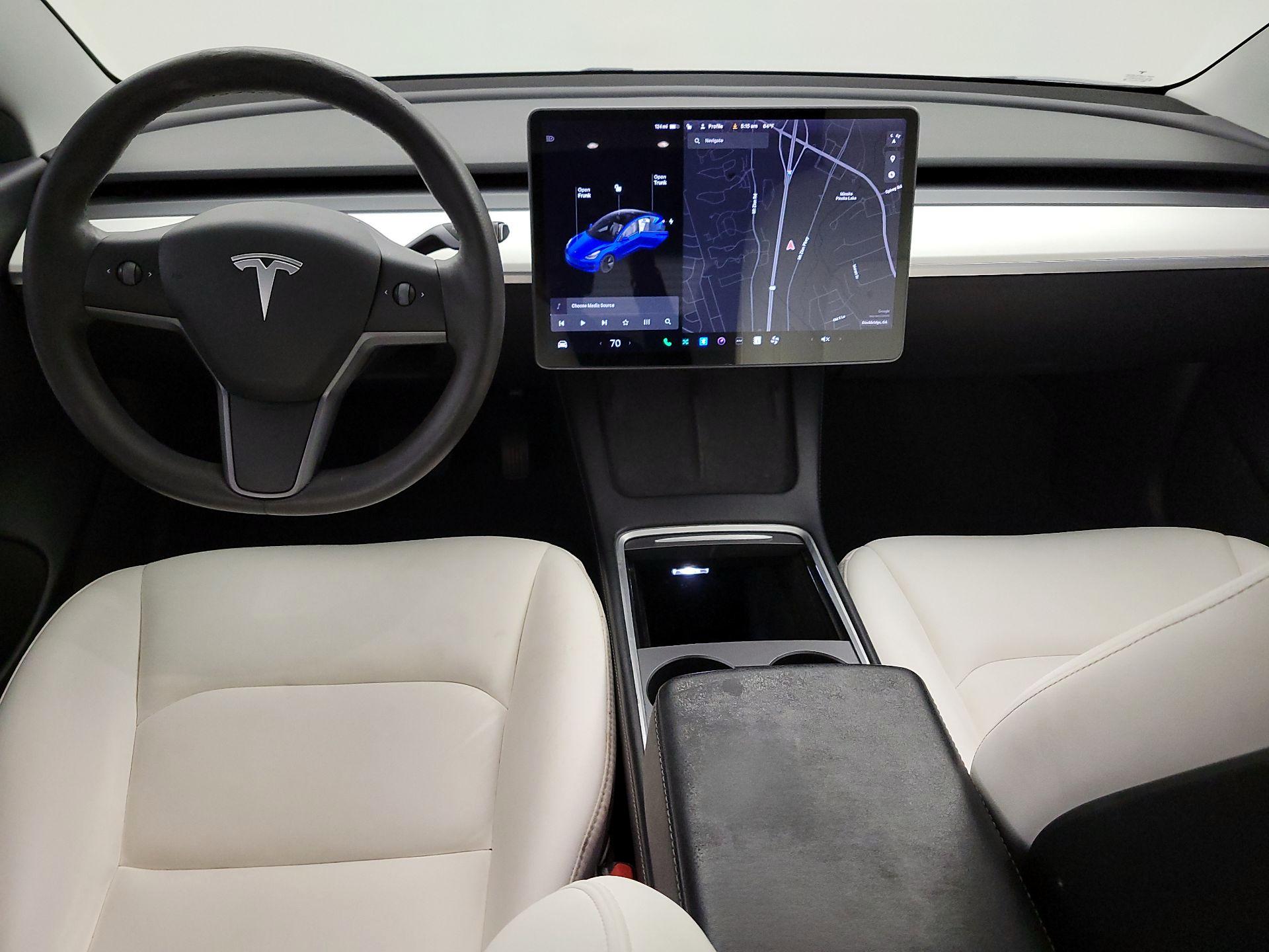 Thumbnail: 2021 Tesla Model 3 - 9