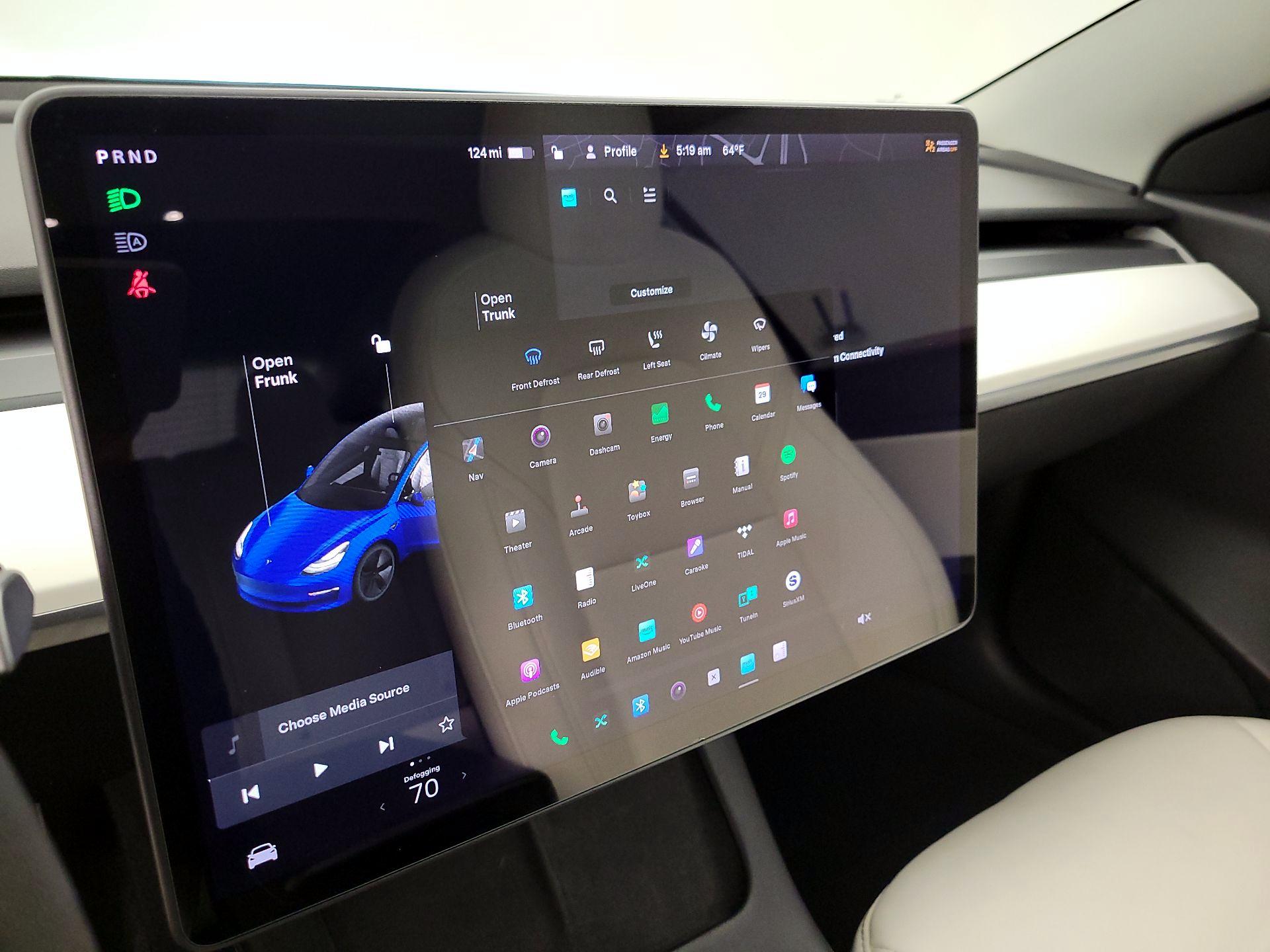 Thumbnail: 2021 Tesla Model 3 - 15