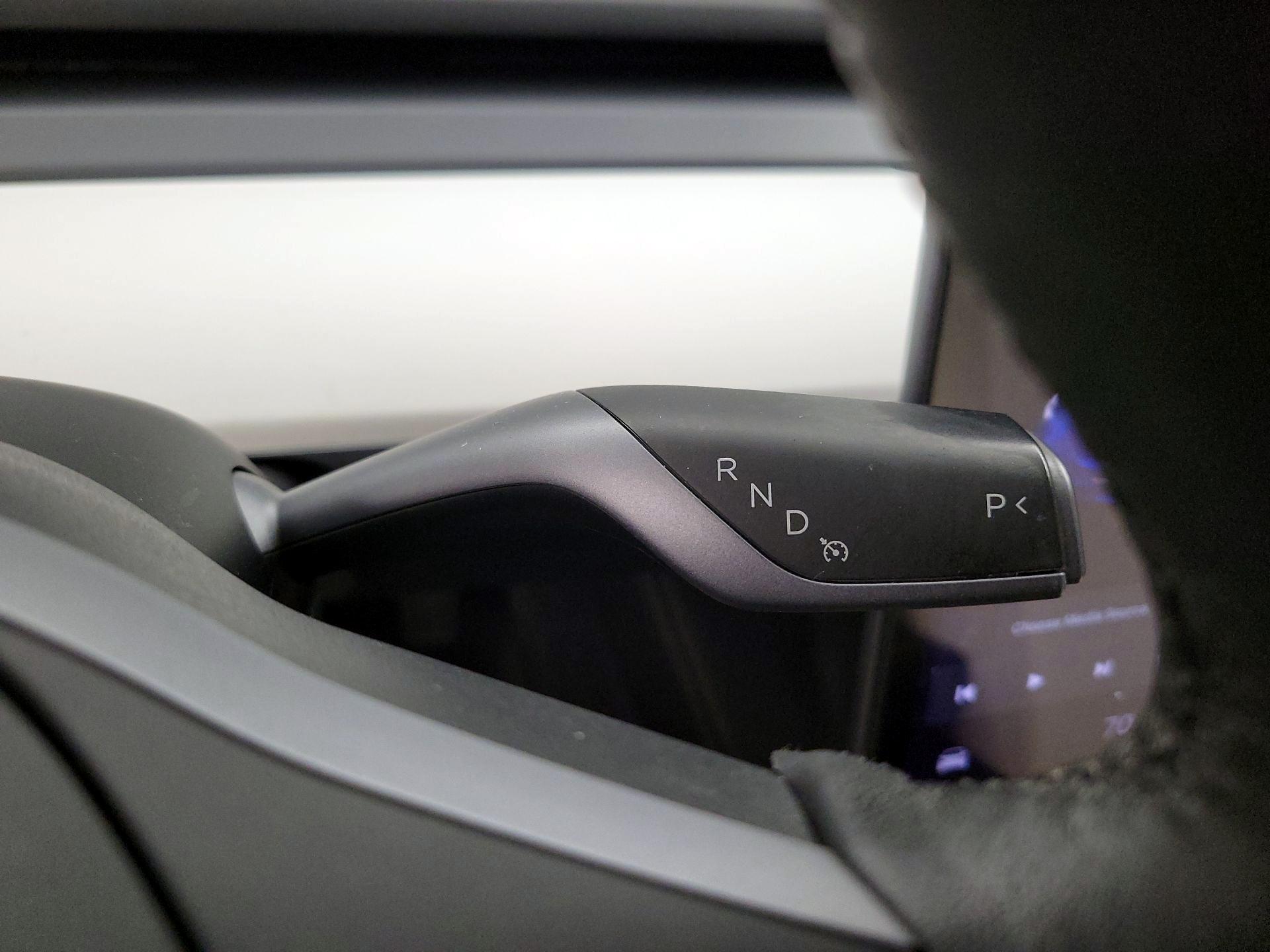 Thumbnail: 2021 Tesla Model 3 - 17