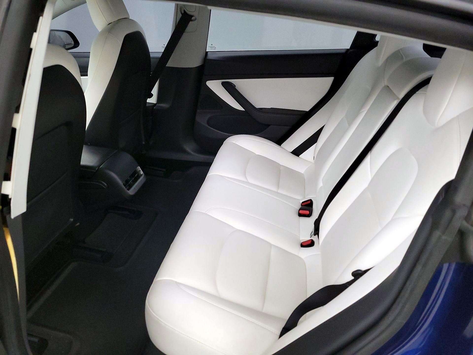 Thumbnail: 2021 Tesla Model 3 - 20