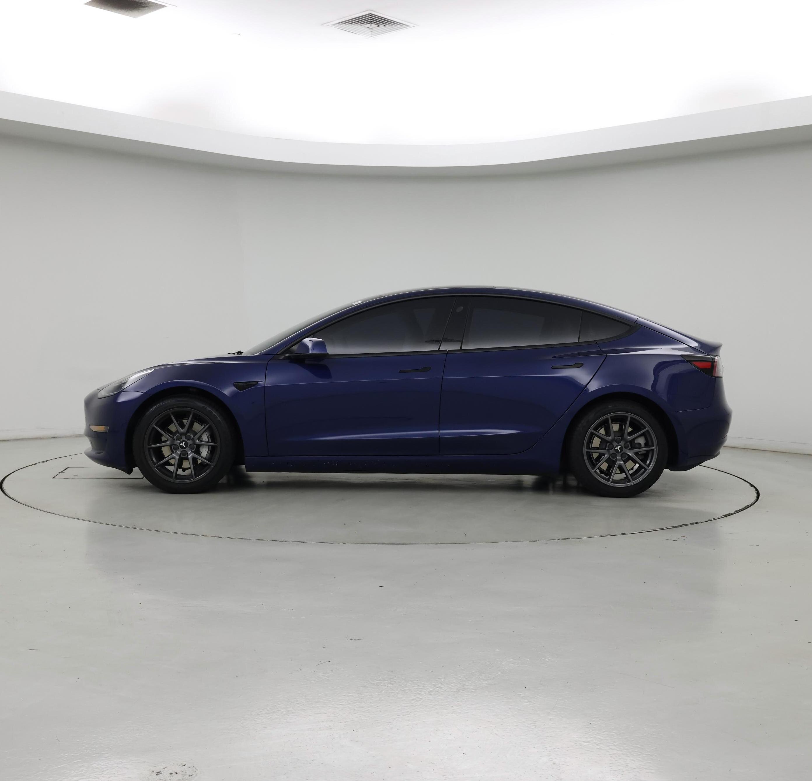 Thumbnail: 2021 Tesla Model 3 - 3