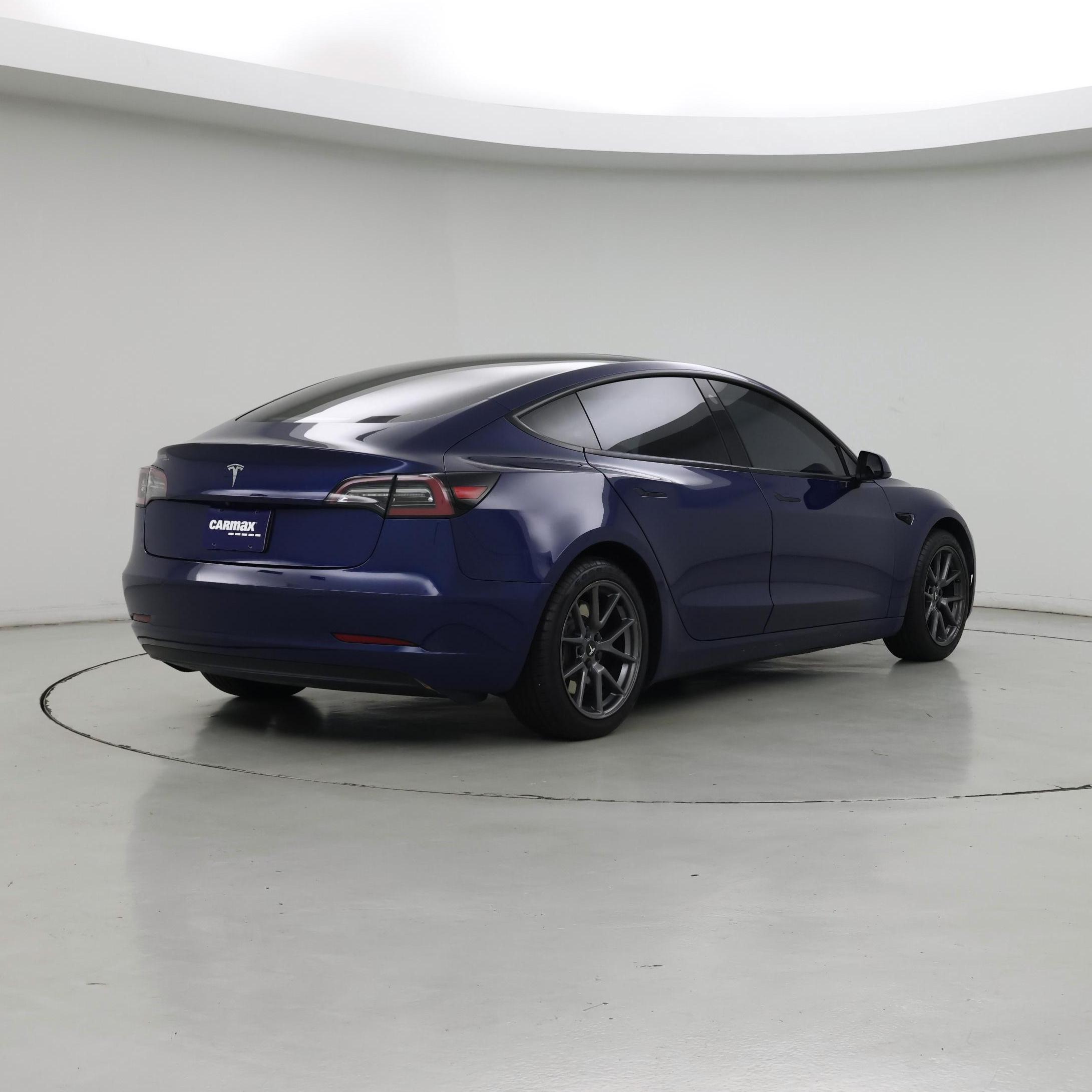 Thumbnail: 2021 Tesla Model 3 - 8