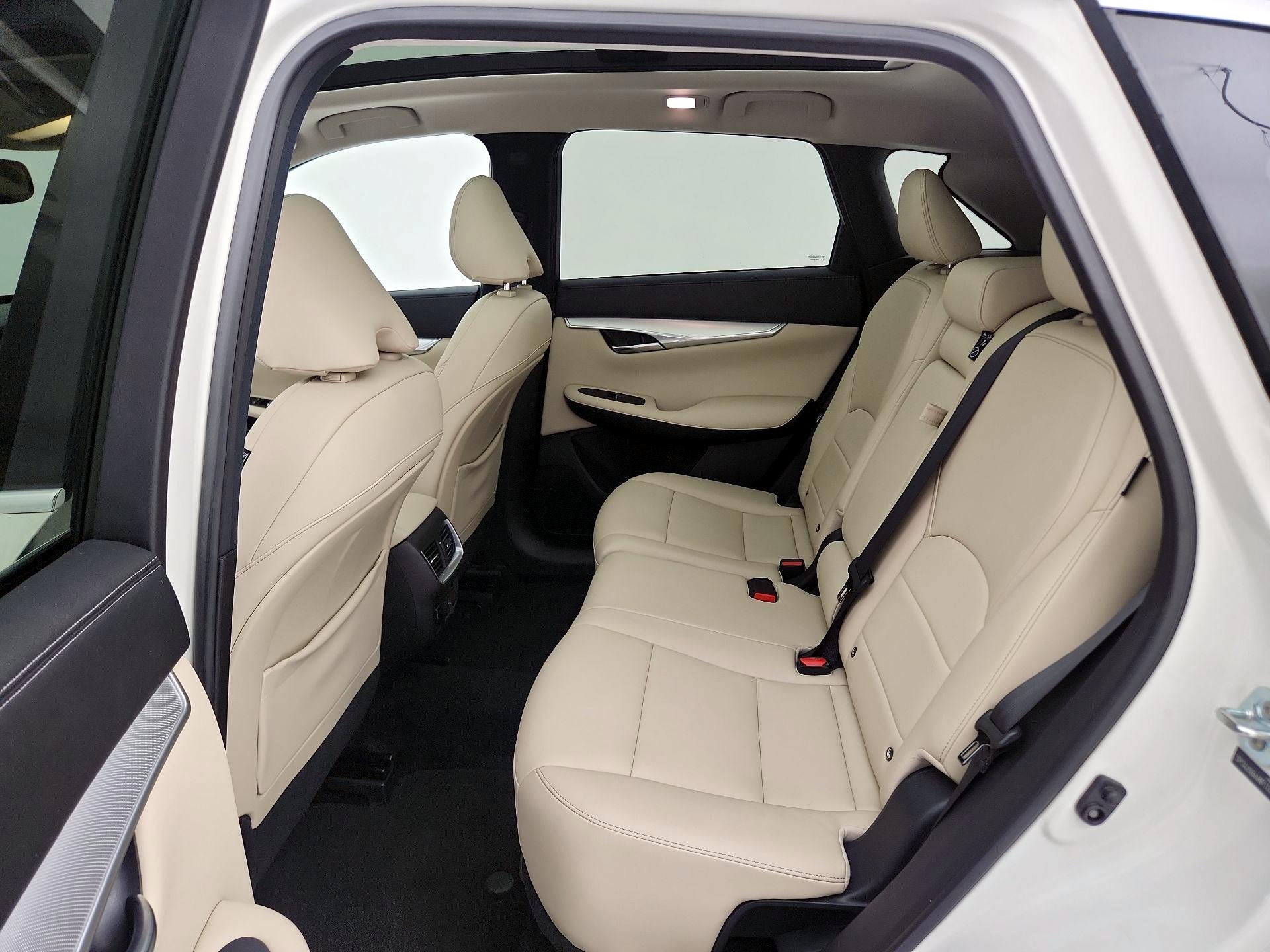 Thumbnail: 2021 INFINITI QX50 - 20
