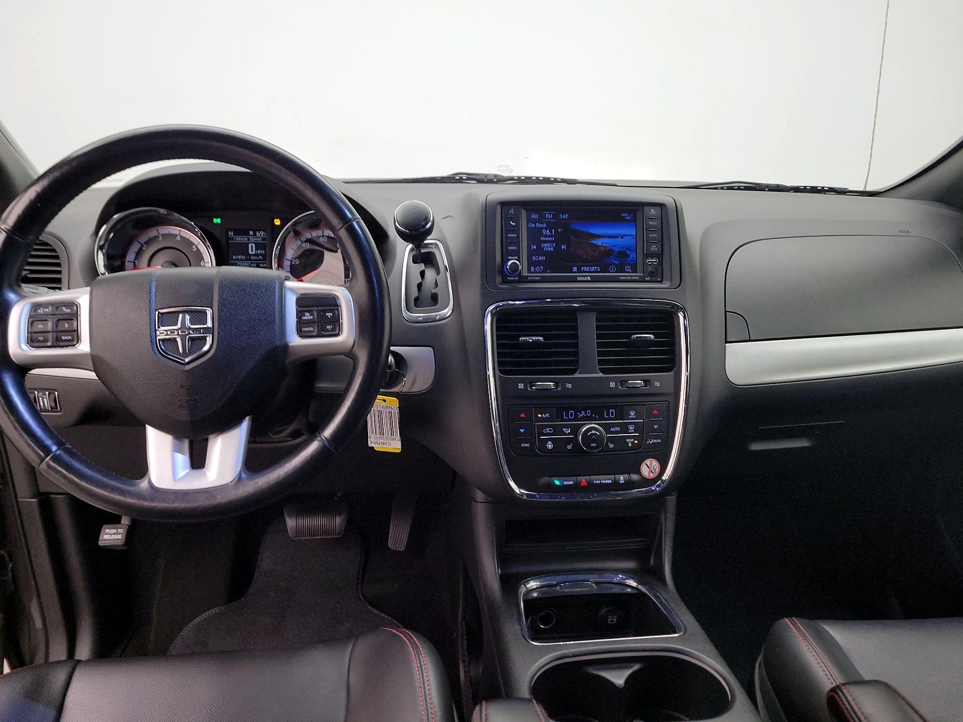 Thumbnail: 2019 Dodge Grand Caravan - 9