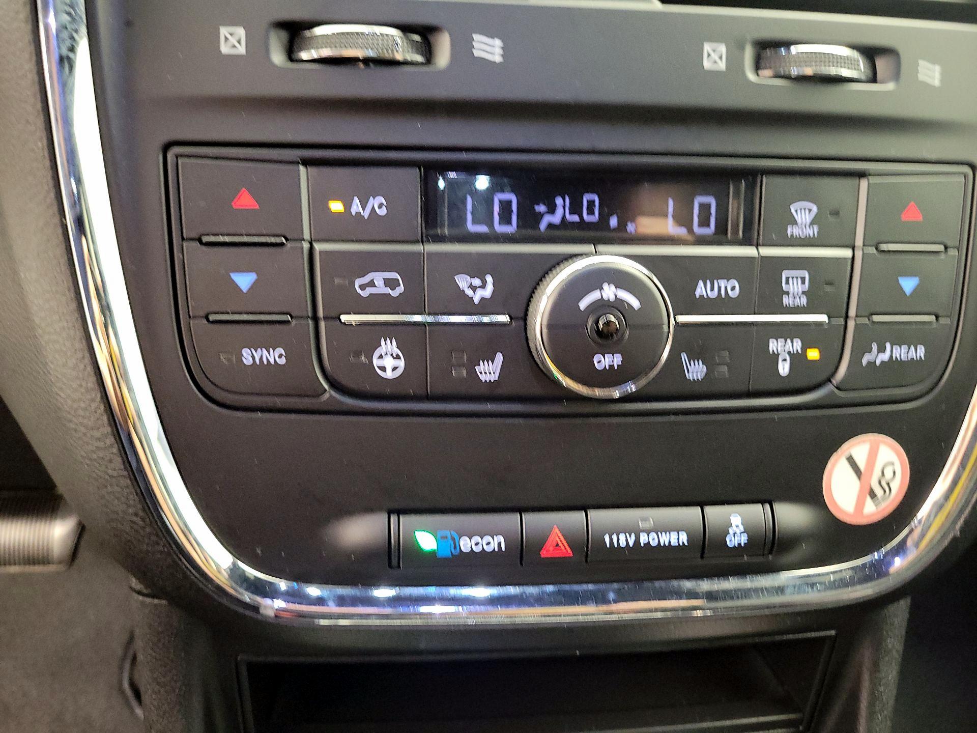 Thumbnail: 2019 Dodge Grand Caravan - 14