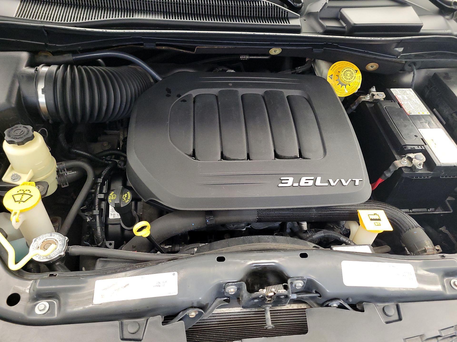 Thumbnail: 2019 Dodge Grand Caravan - 17