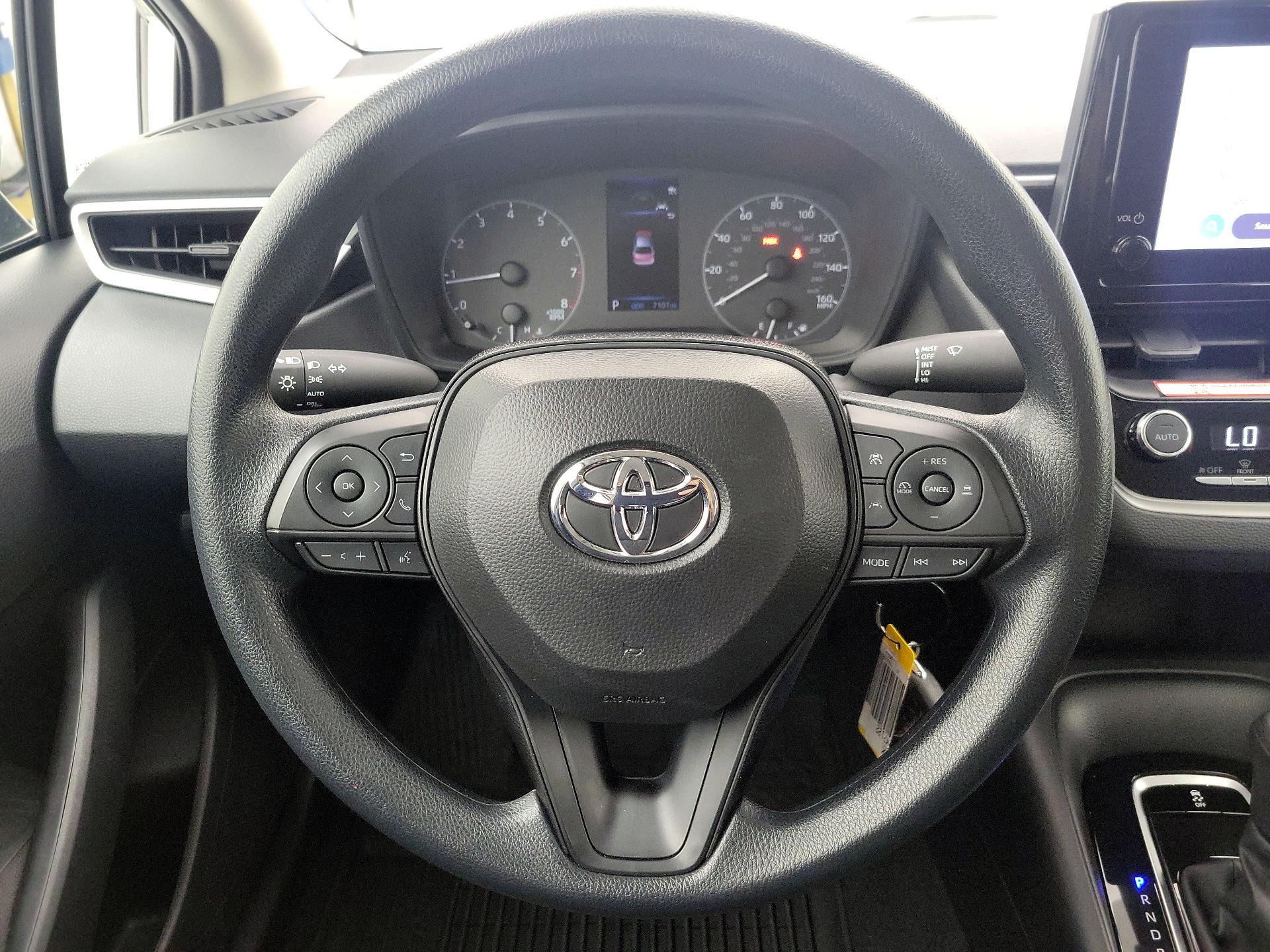 Thumbnail: 2025 Toyota Corolla - 10