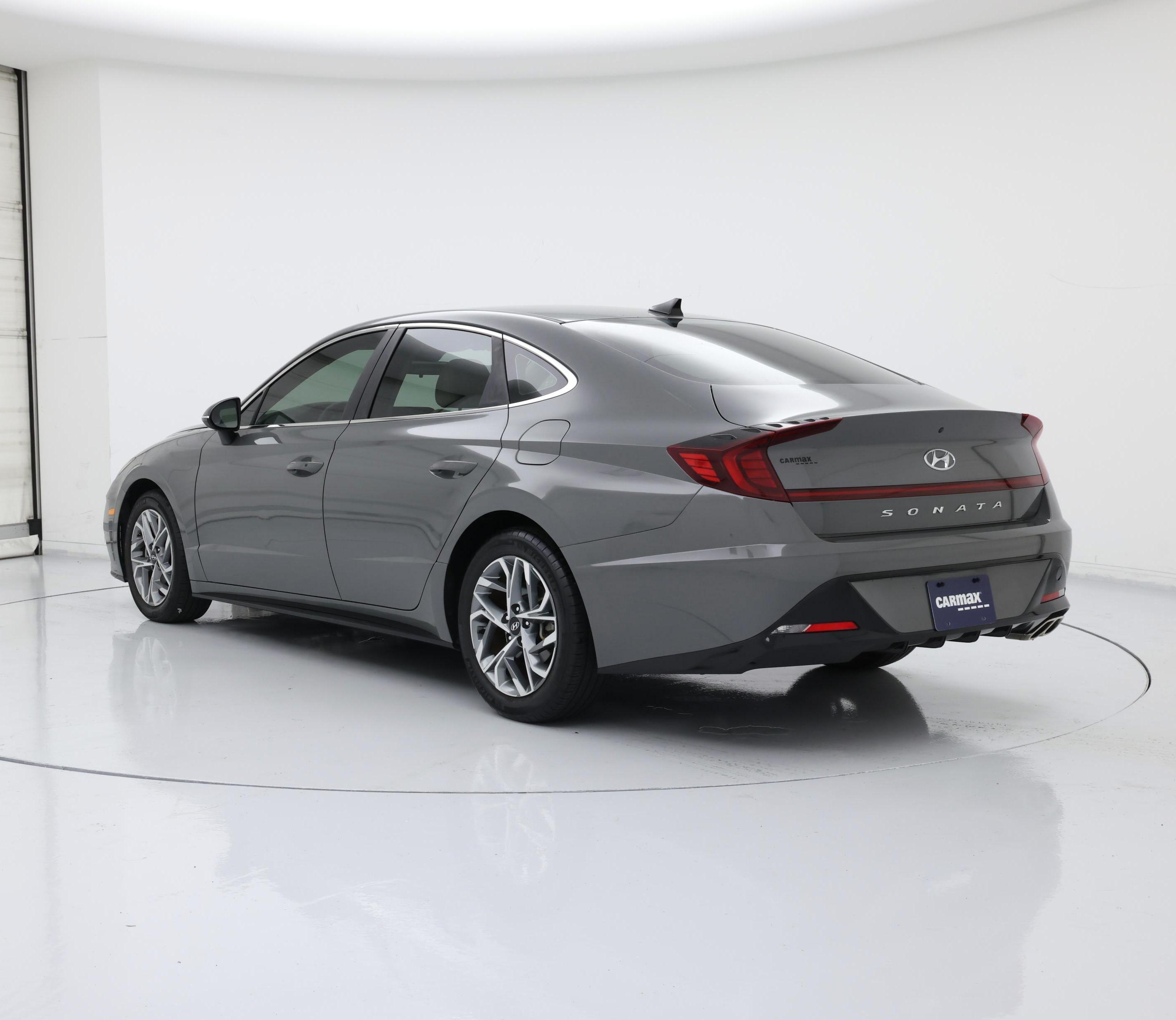 Thumbnail: 2022 Hyundai Sonata - 2