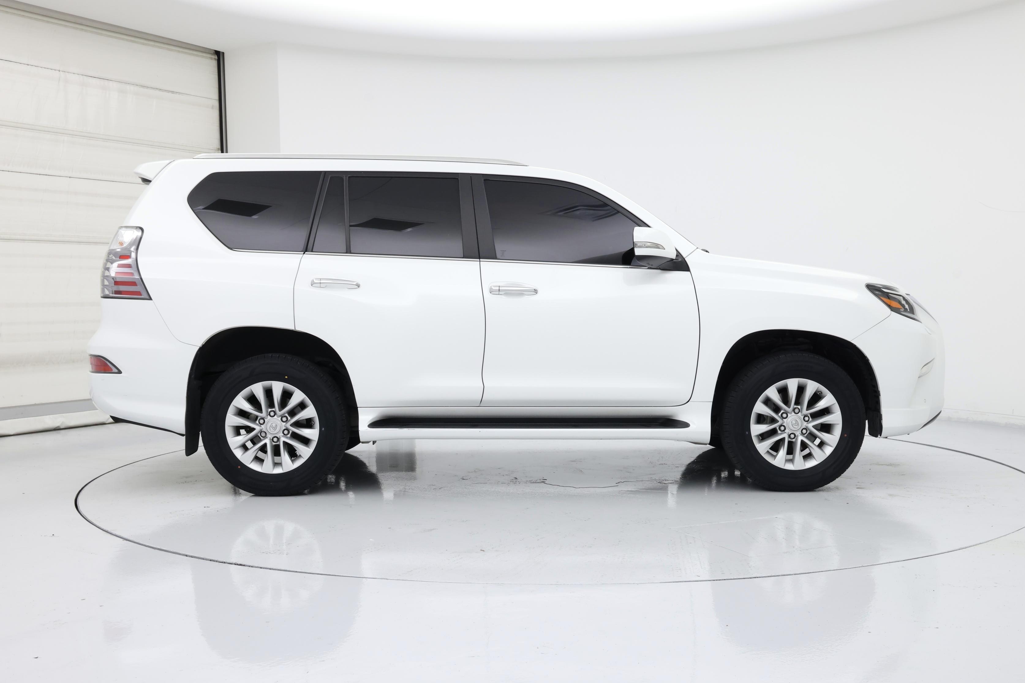 Thumbnail: 2021 Lexus GX - 7