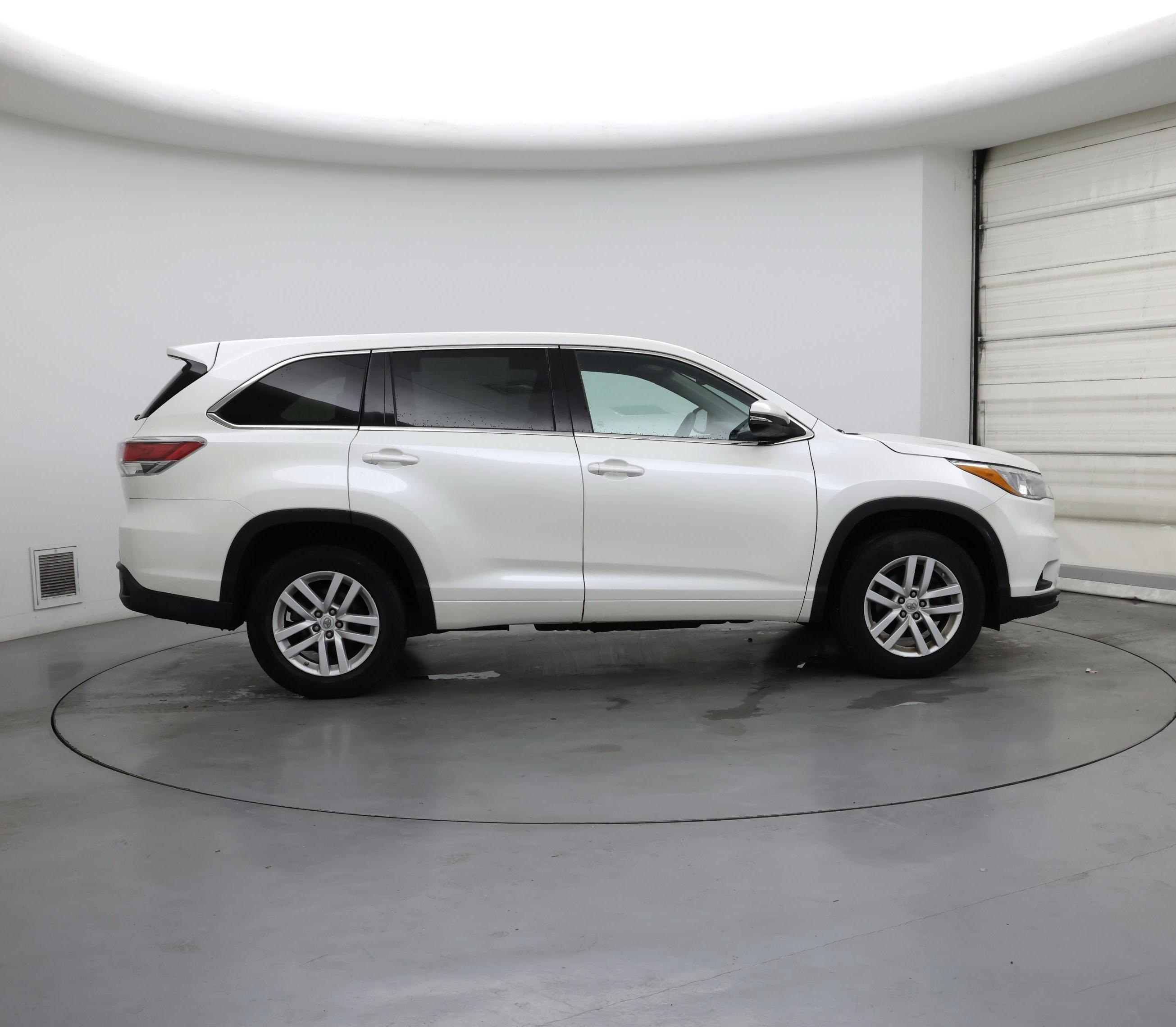 Thumbnail: 2015 Toyota Highlander - 7