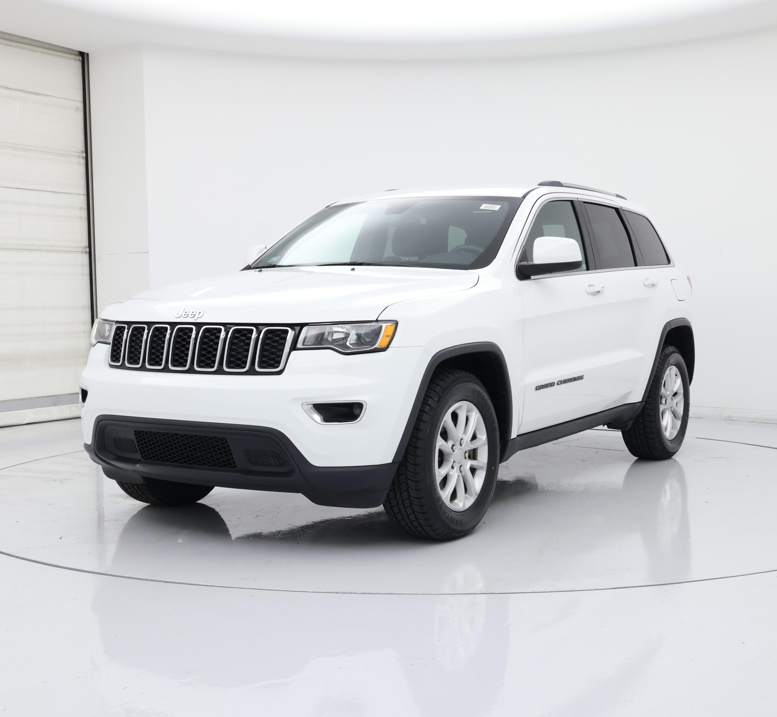 Thumbnail: 2021 Jeep Grand Cherokee - 4
