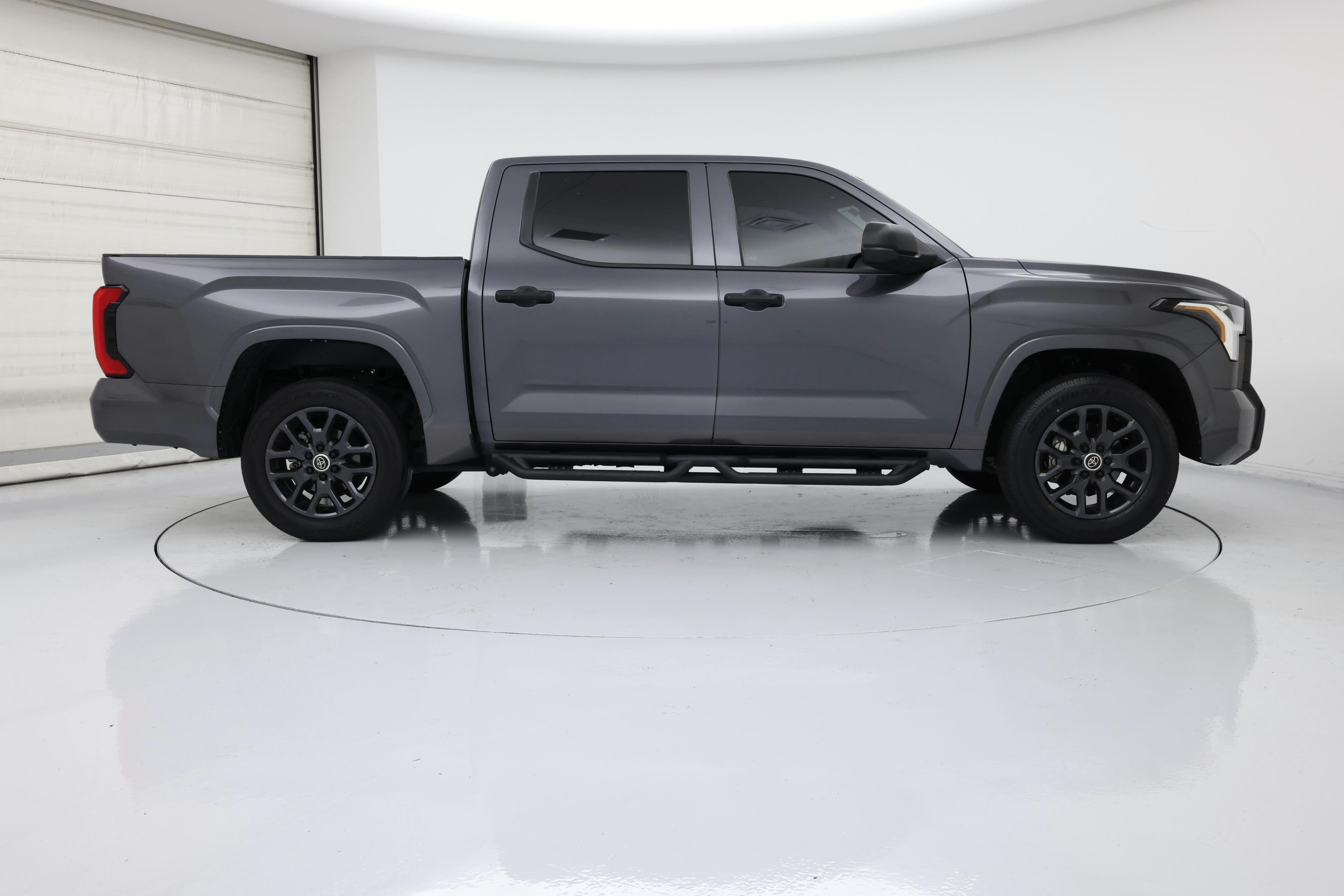 Thumbnail: 2023 Toyota Tundra - 7