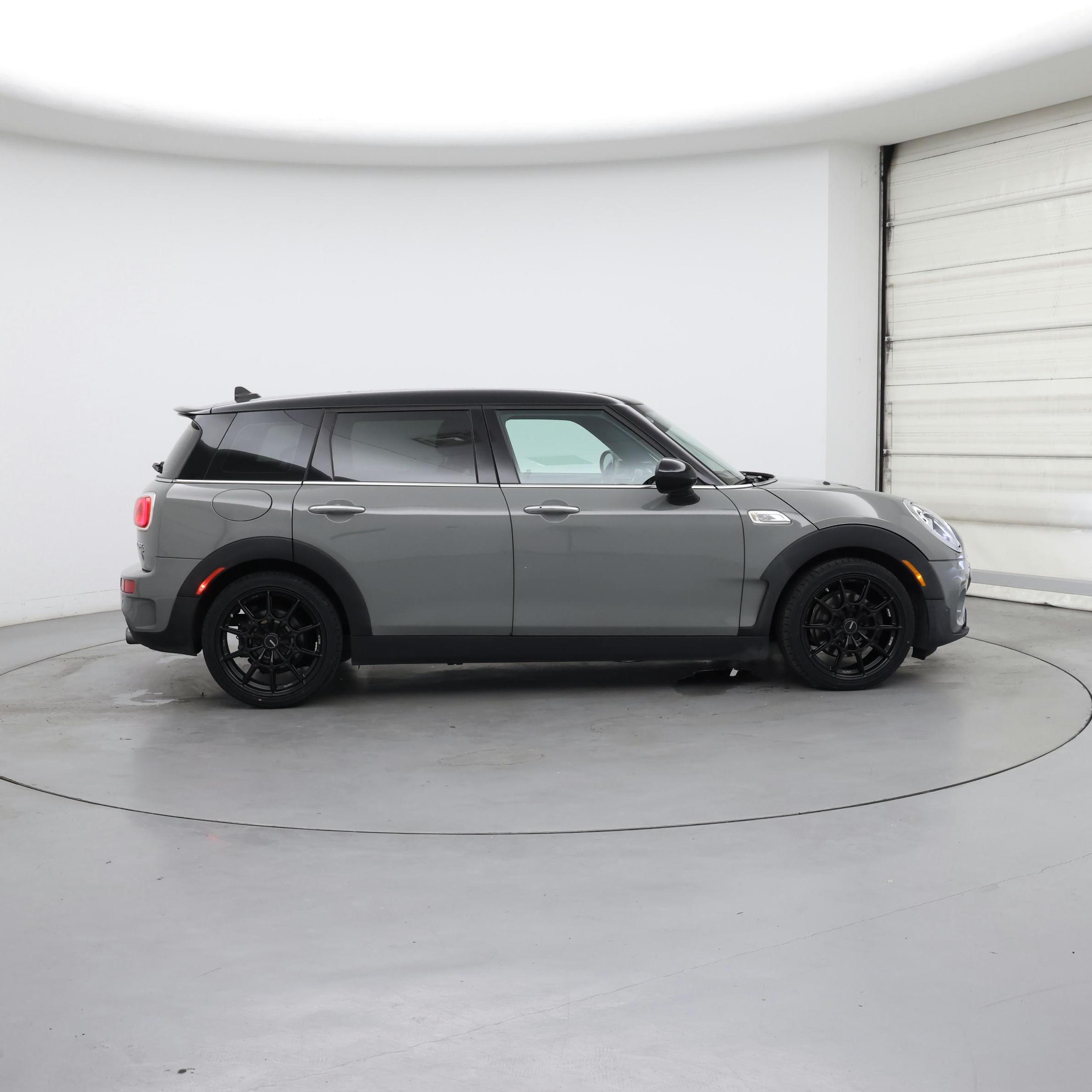 Thumbnail: 2017 MINI Cooper Clubman - 7