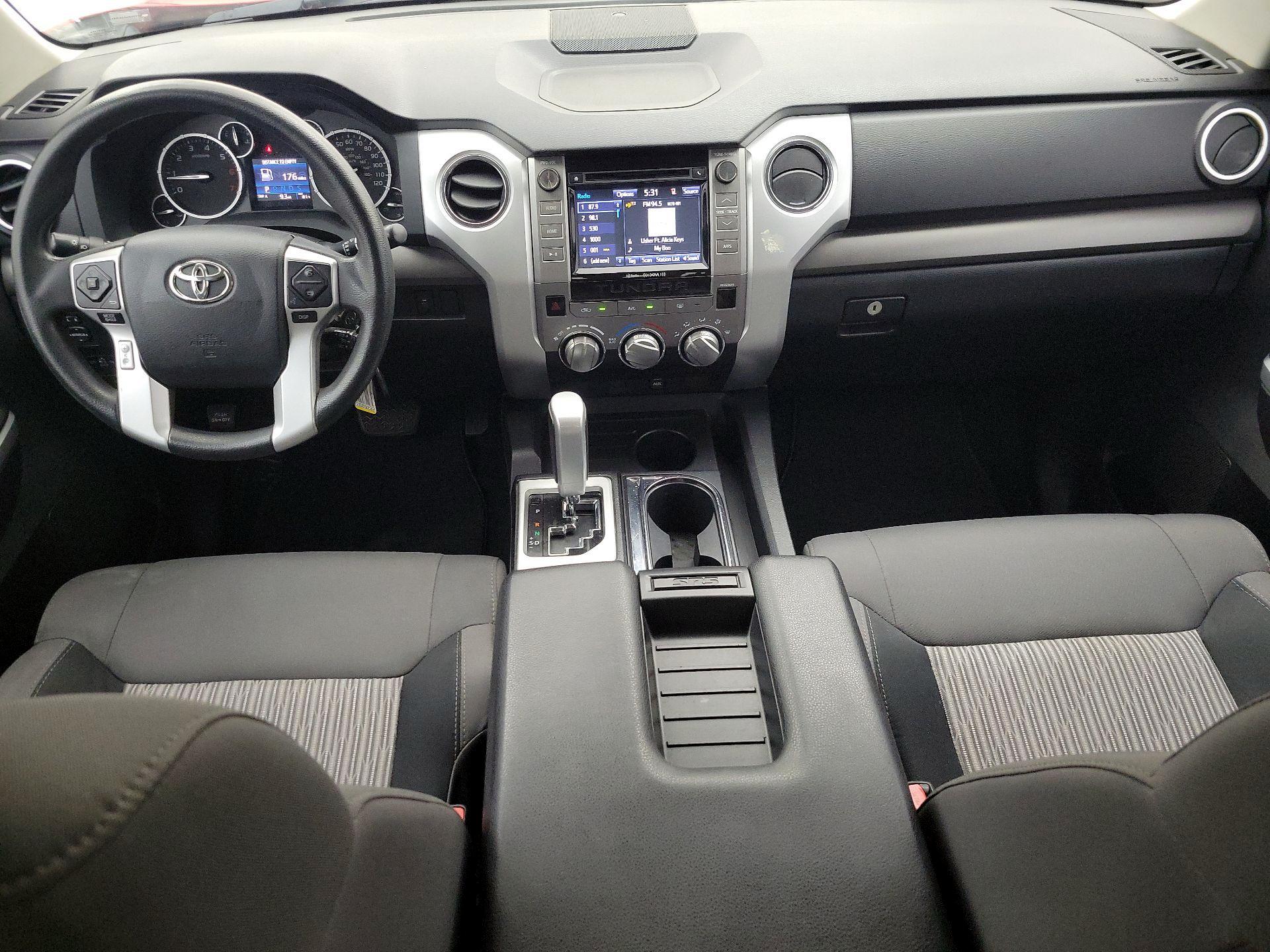 Thumbnail: 2017 Toyota Tundra - 9