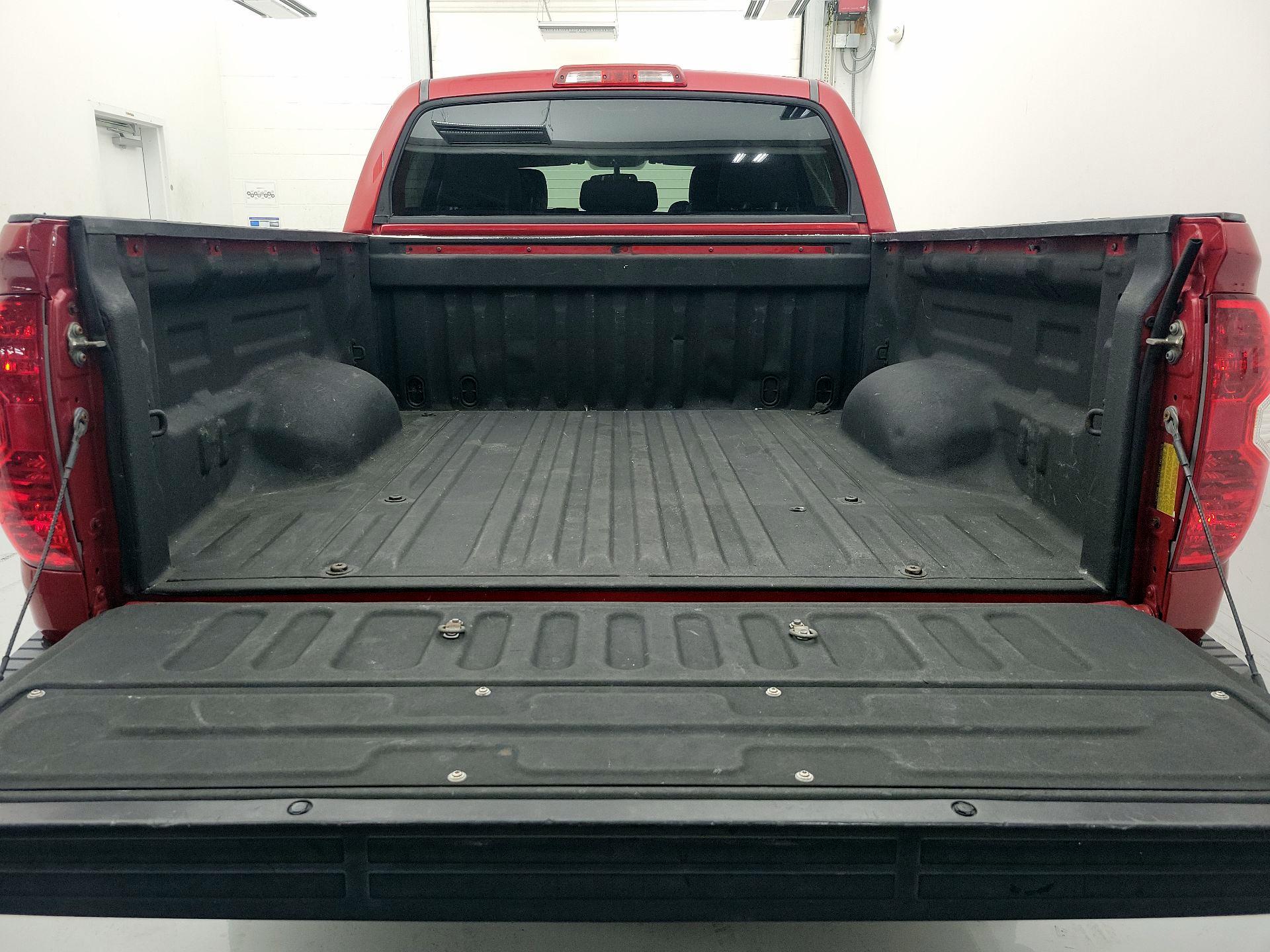 Thumbnail: 2017 Toyota Tundra - 20