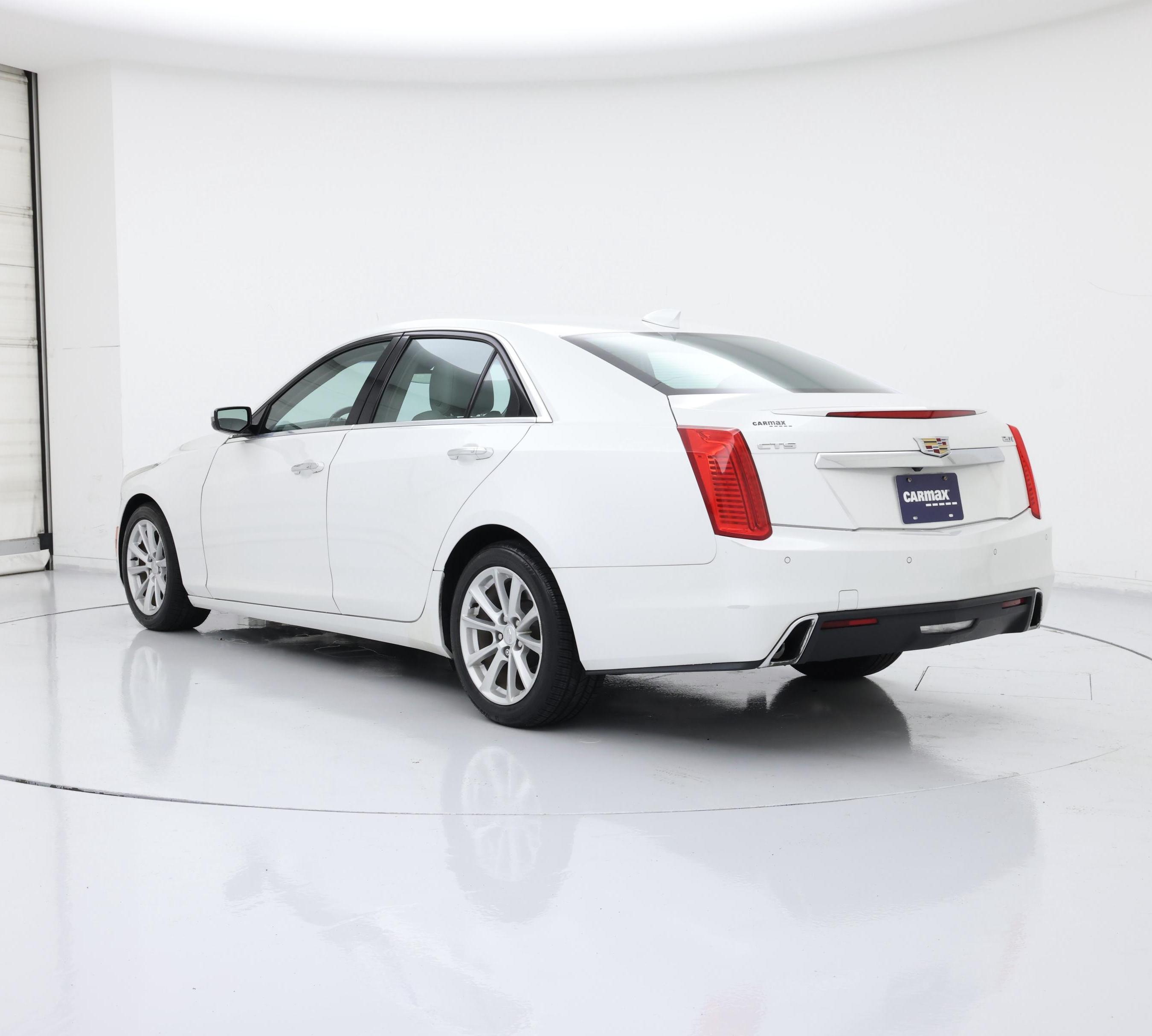 Thumbnail: 2019 Cadillac CTS - 2