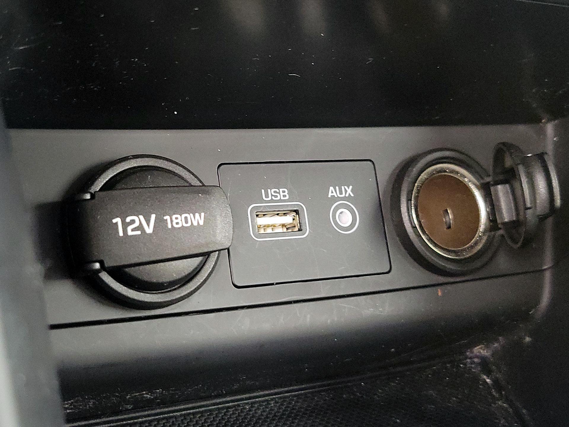 Thumbnail: 2016 Hyundai Sonata - 18